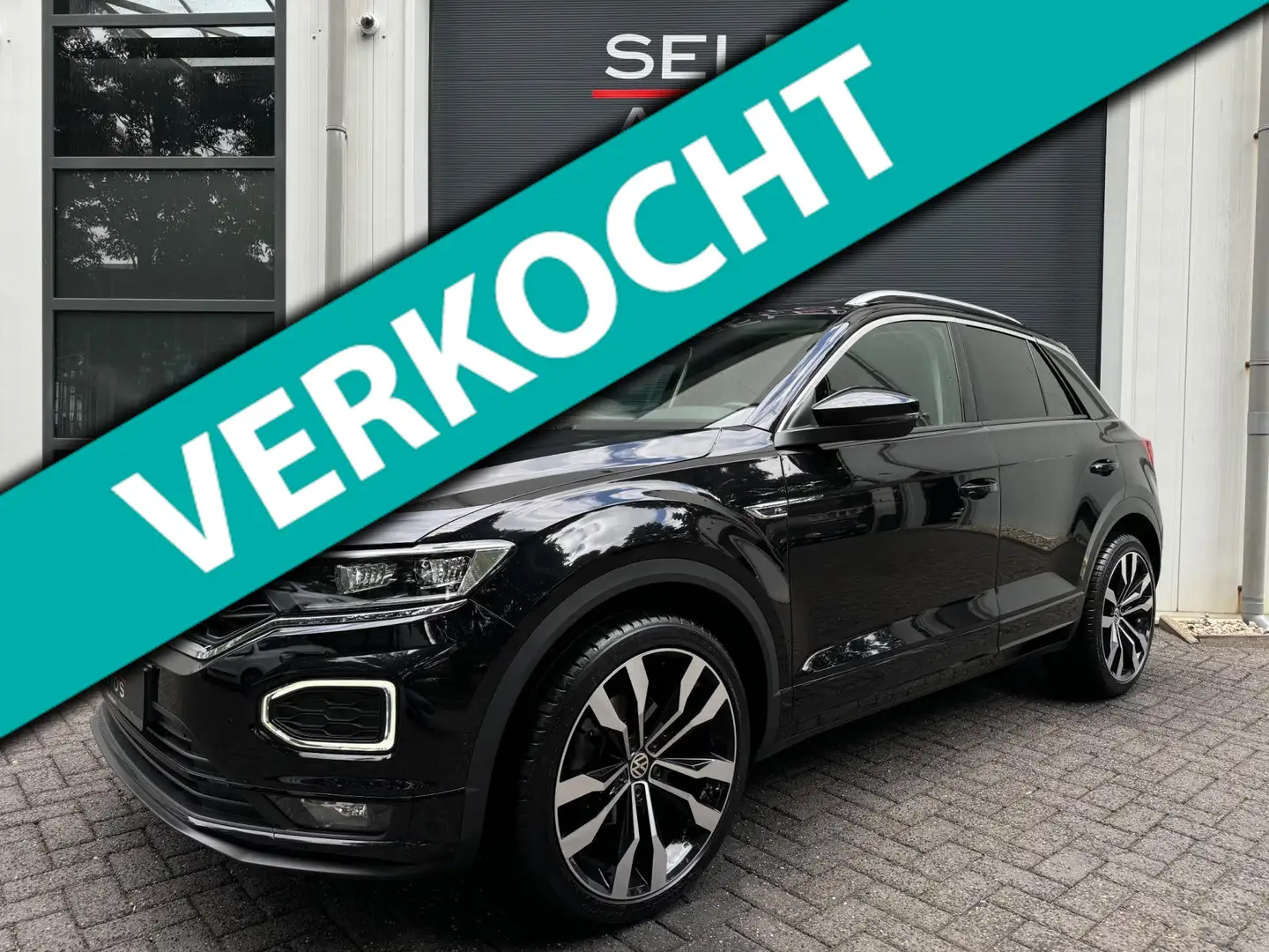 Volkswagen T-Roc 1.5 TSI R-Line 150 Pk DSG Pano/Virtual/Navigatie/1 Noir - 1