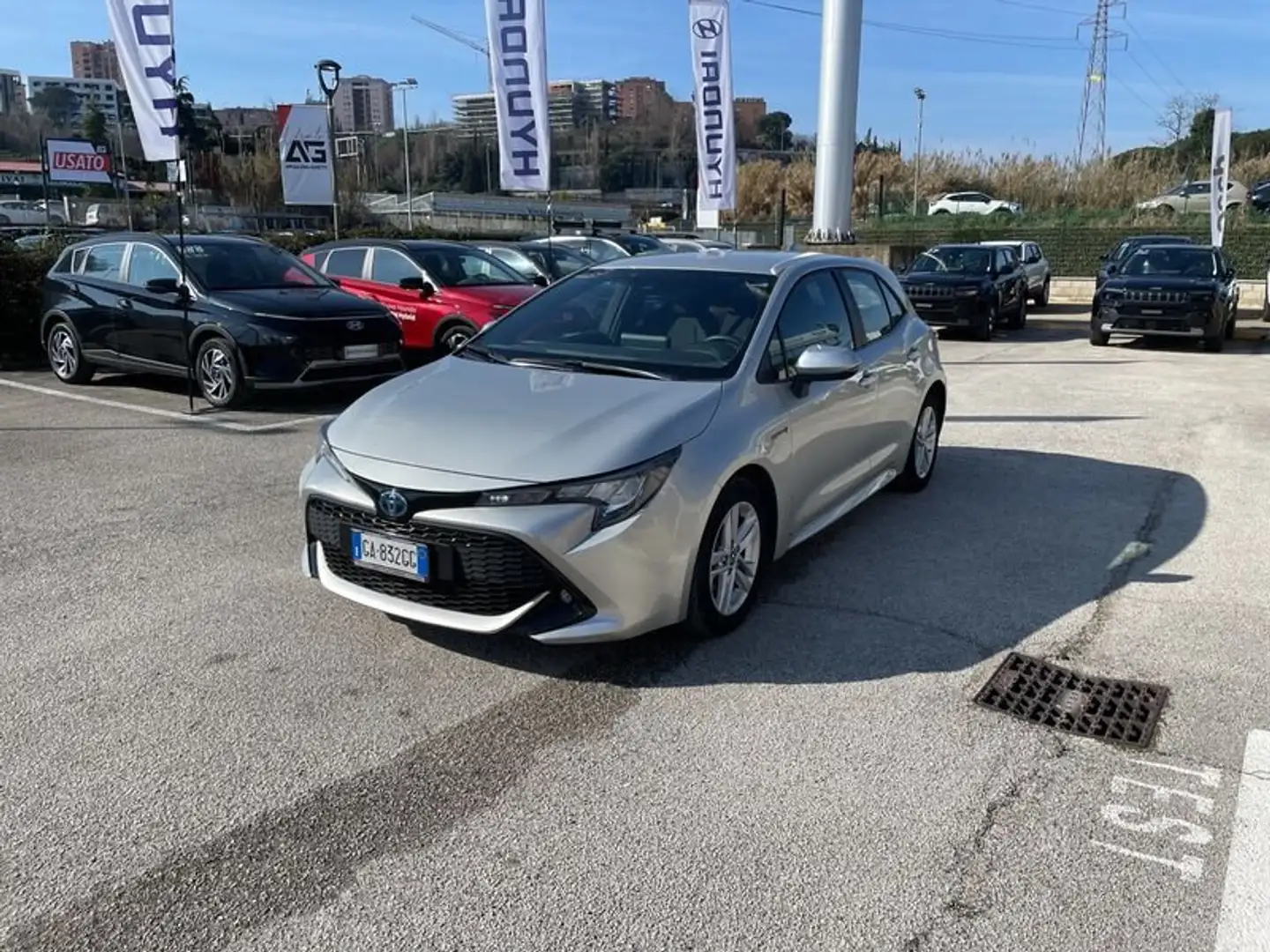 Toyota Corolla 1.8 Hybrid Active Szürke - 1