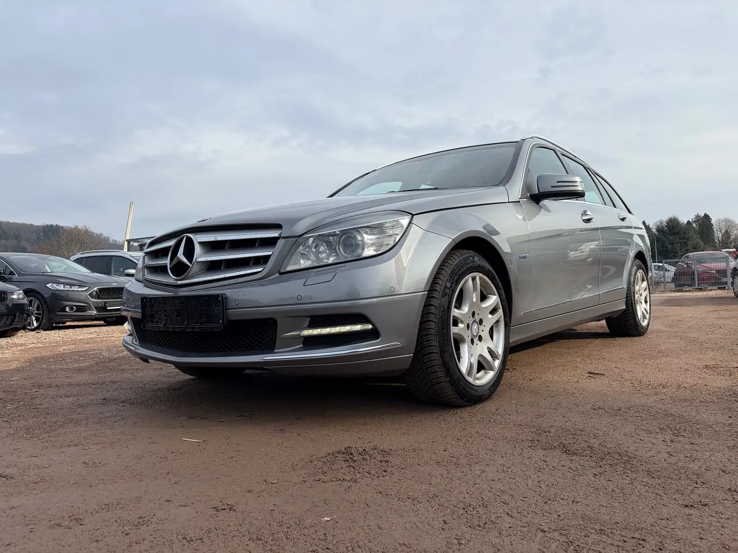 Mercedes-Benz C 220 C 220 T CDI Blueefficiency Avantgarde Grau - 1