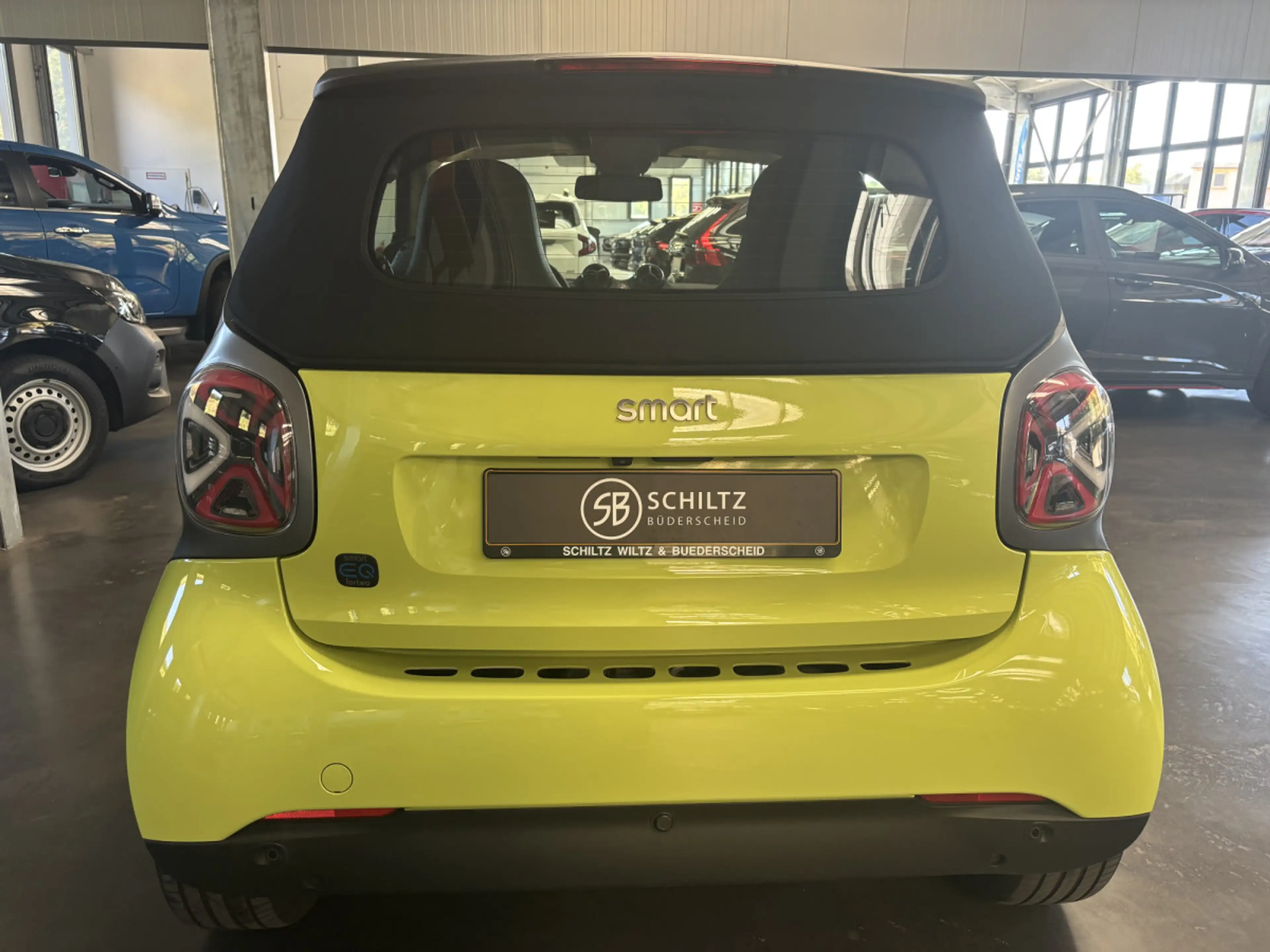 smart forTwo EQ Cabrio 17KWh — photo 4