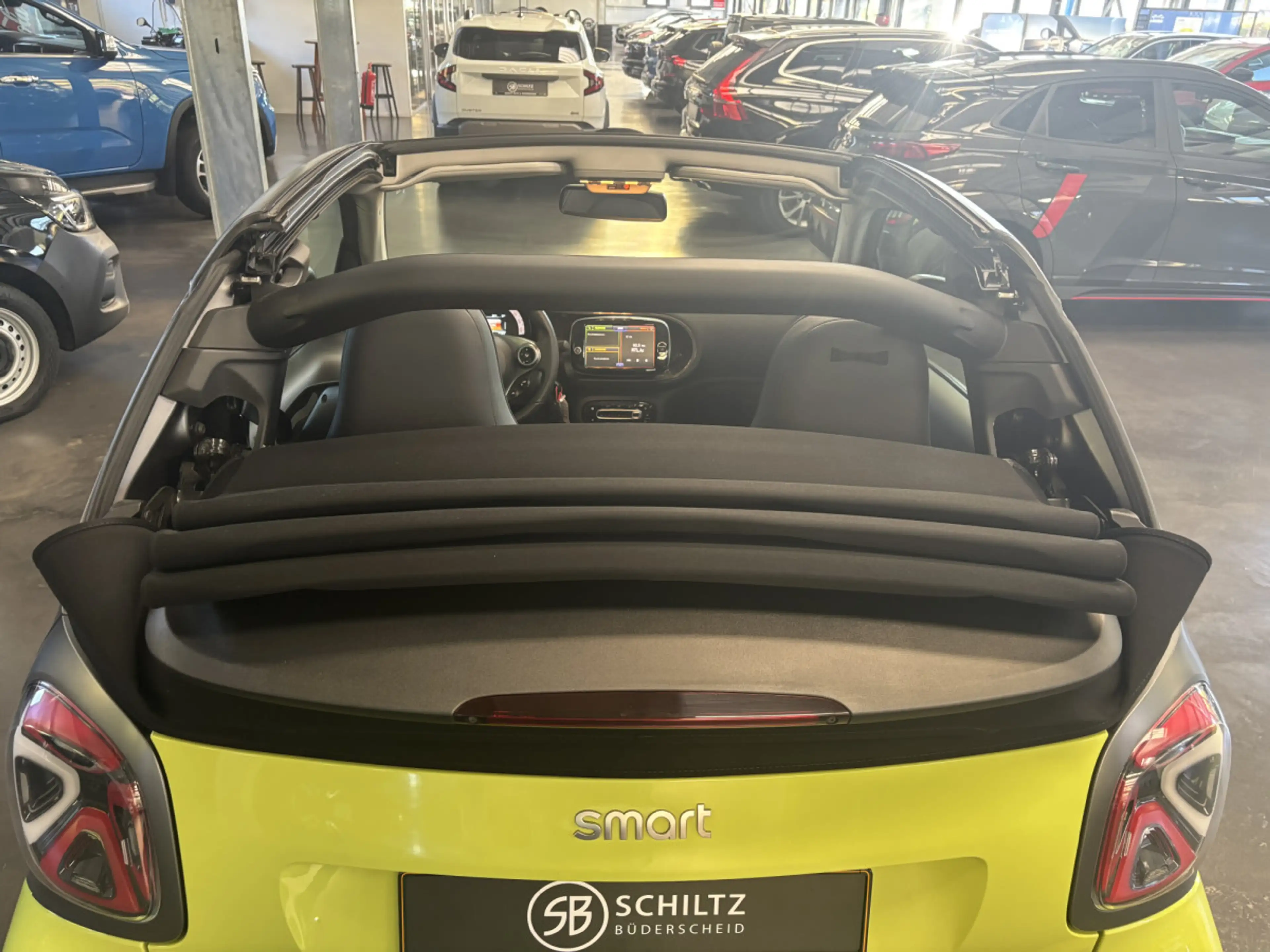 smart forTwo EQ Cabrio 17KWh — photo 11