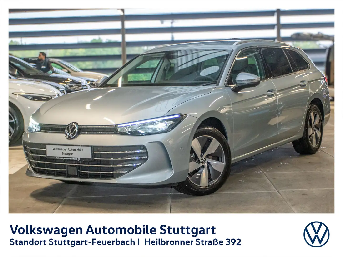 Volkswagen Passat Variant Business 2.0 TDI DSG Navi AHK Silber - 2