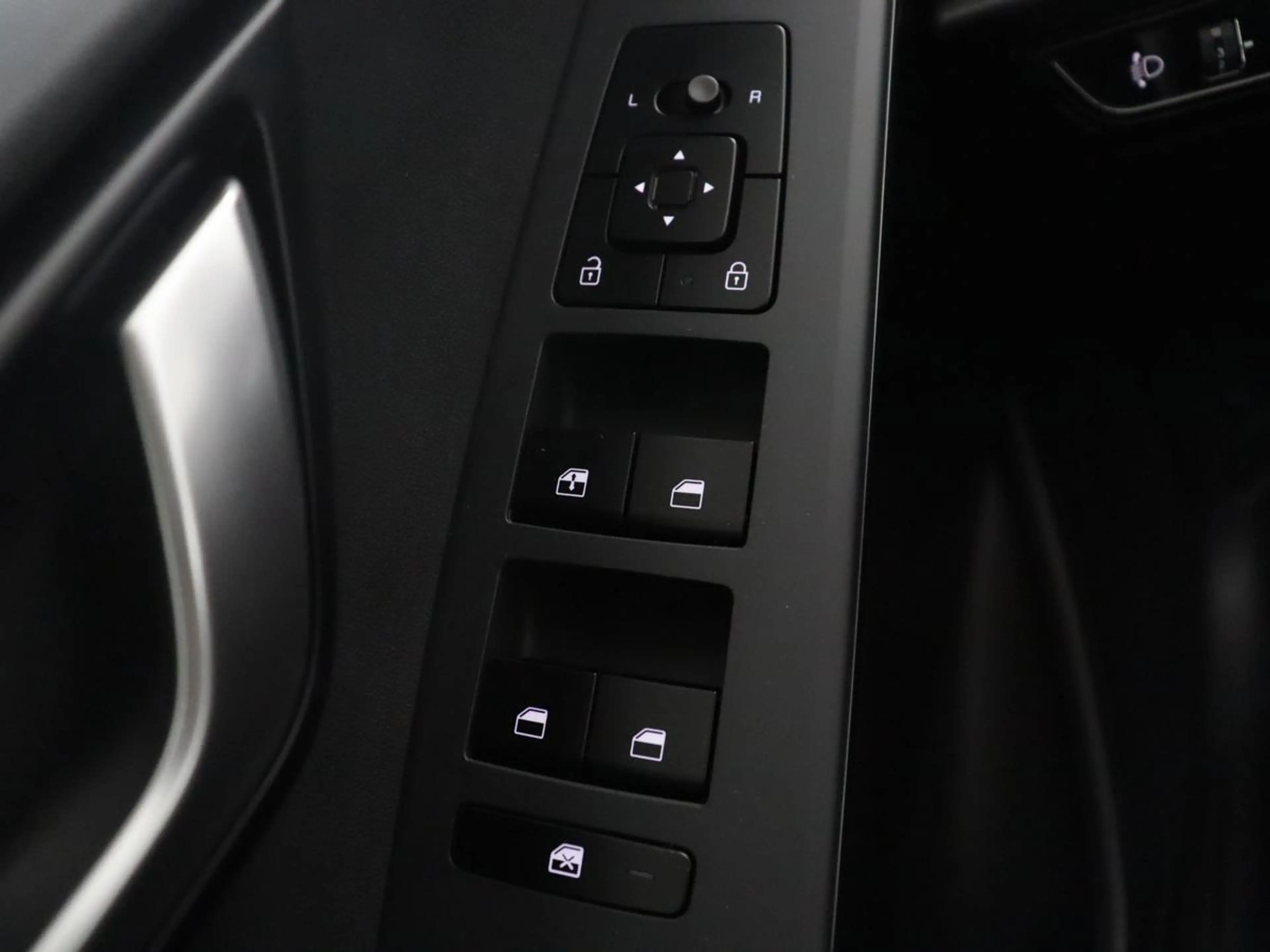 Kia e-Niro EV ComfortLine 64.8 kWh | SOH 96,4% | Adaptive cru — photo 37