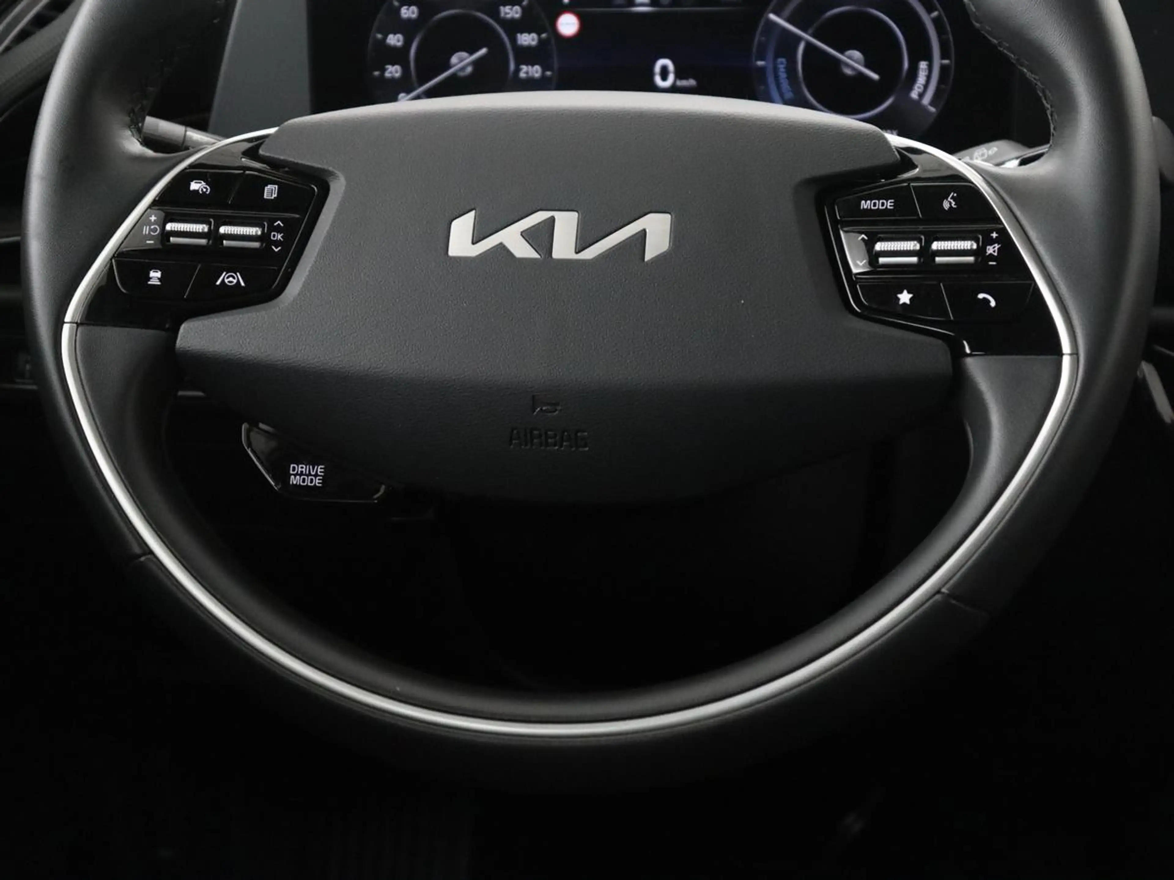 Kia e-Niro EV ComfortLine 64.8 kWh | SOH 96,4% | Adaptive cru — photo 8