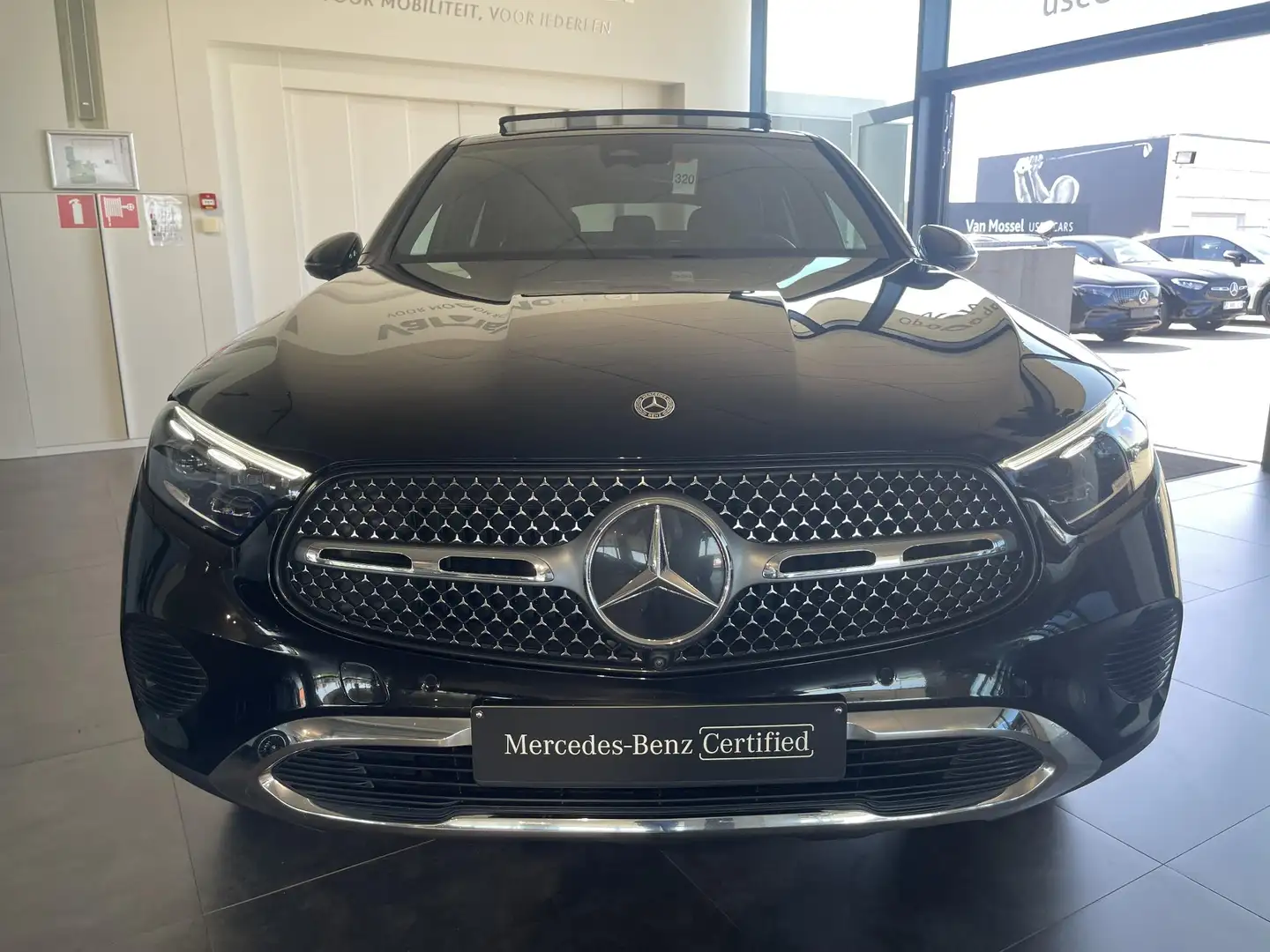Mercedes-Benz GLC 300 Coupé GLC de 4M - LEDER - PANO DAK - 360° - TREKHA Noir - 2