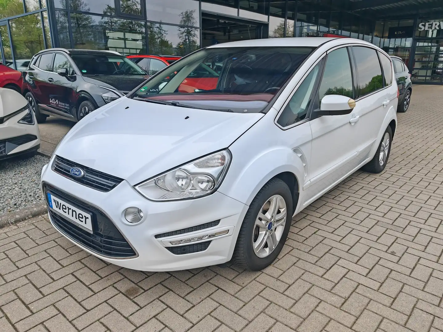 Ford S-Max S-MAX 2.0 Ecoboost SCTi Titanium PDC SHZ Navi Weiß - 2