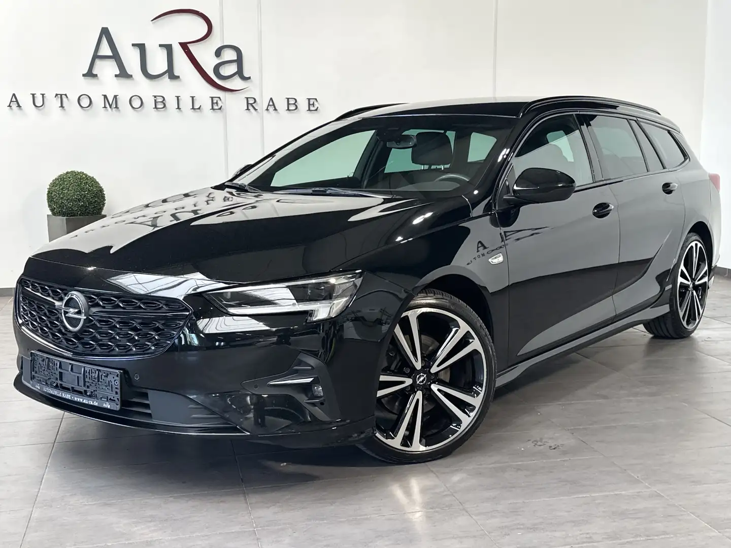 Opel Insignia SpT 2.0 D Ultimate OPC+NAV+LED+AHK+1HD Noir - 2