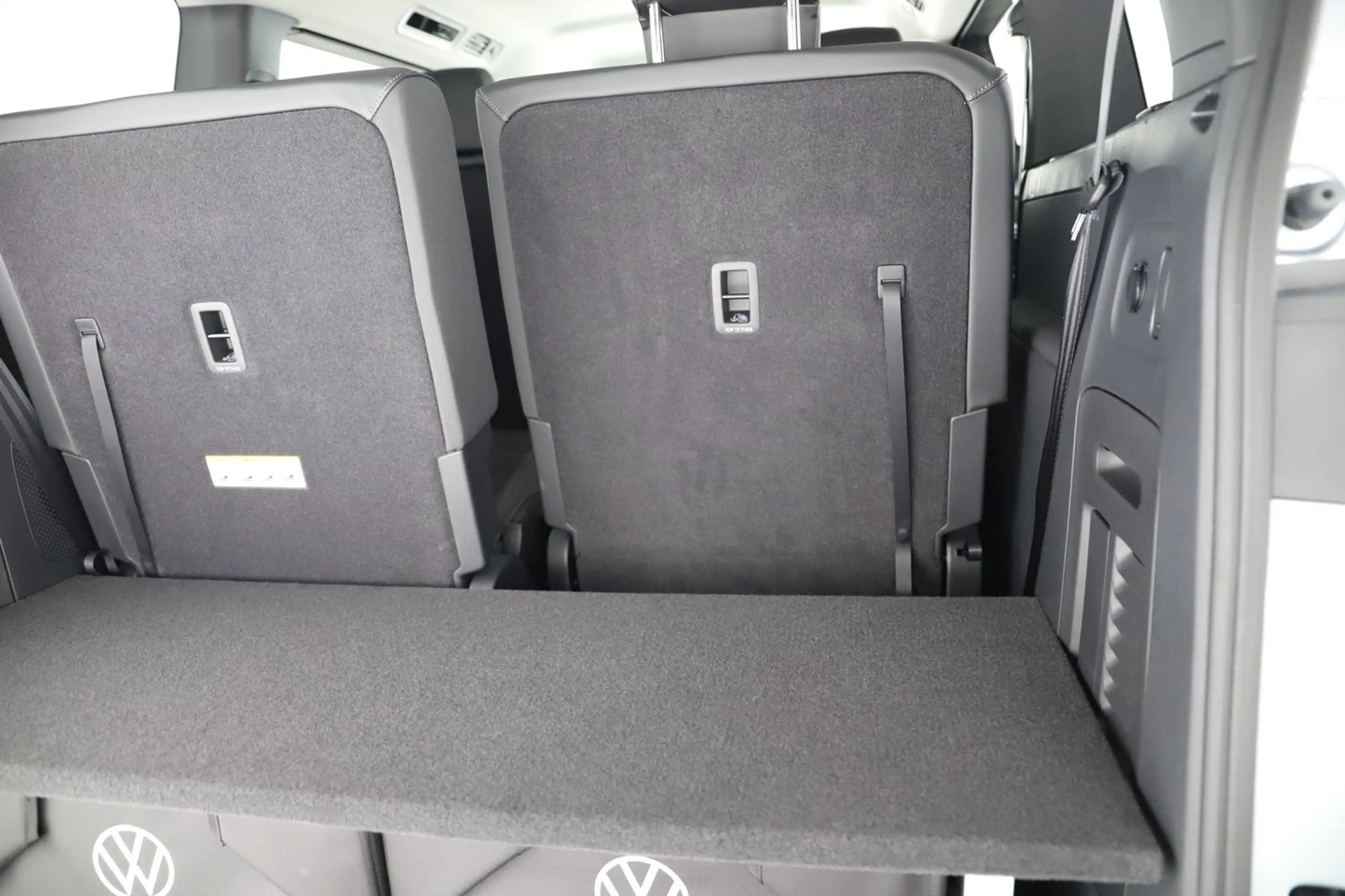 Volkswagen ID. Buzz VW ID. Buzz Pro LR 4MOTION 250 kW — photo 13