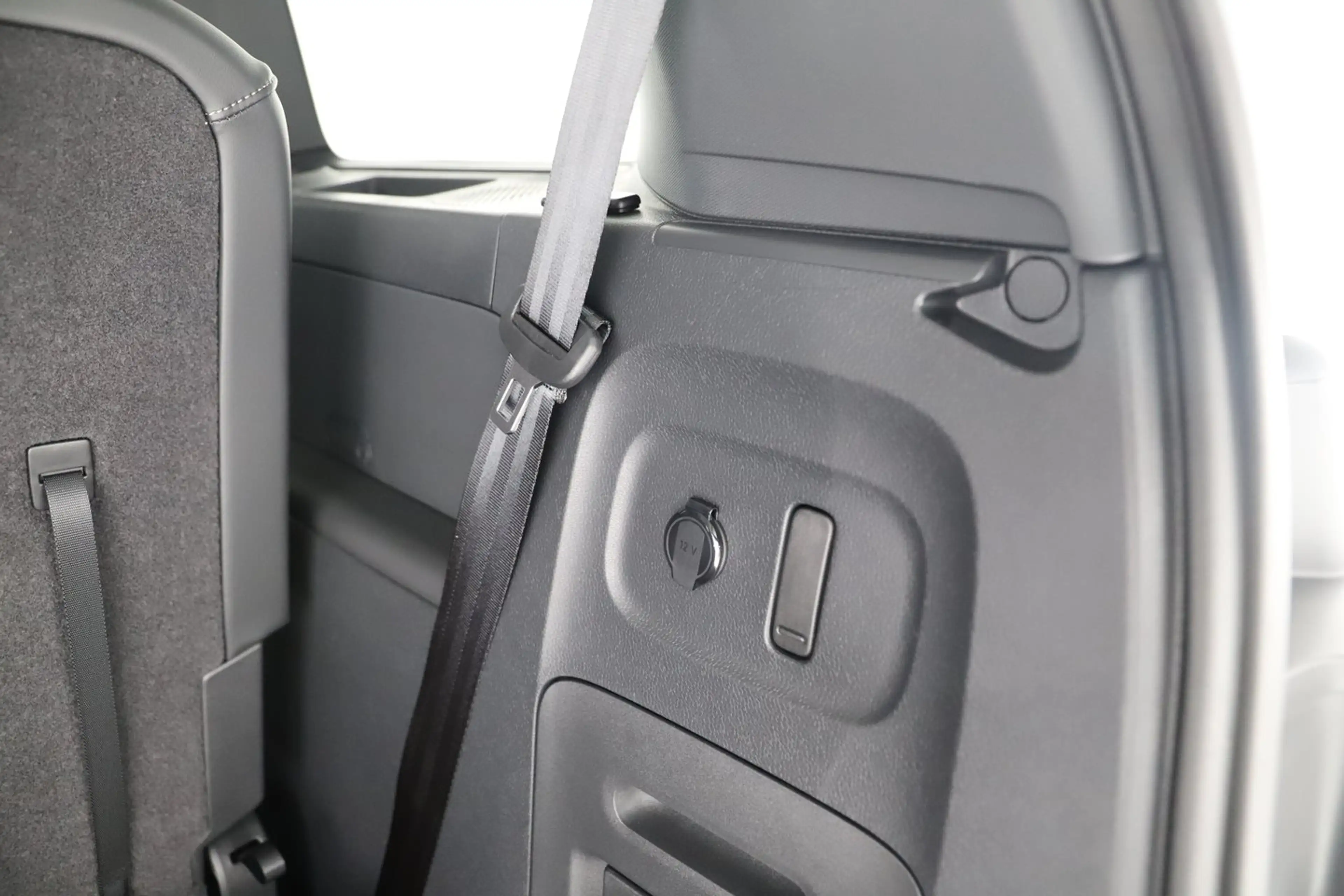 Volkswagen ID. Buzz VW ID. Buzz Pro LR 4MOTION 250 kW — photo 15