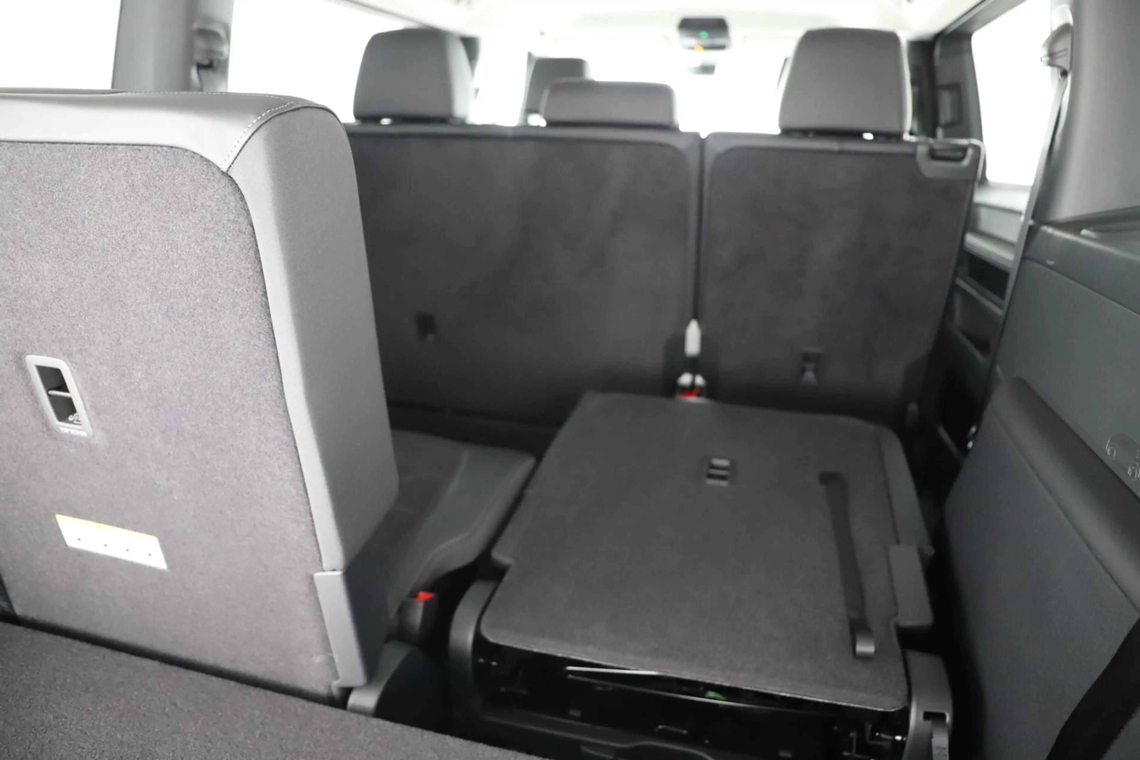 Volkswagen ID. Buzz VW ID. Buzz Pro LR 4MOTION 250 kW — photo 14
