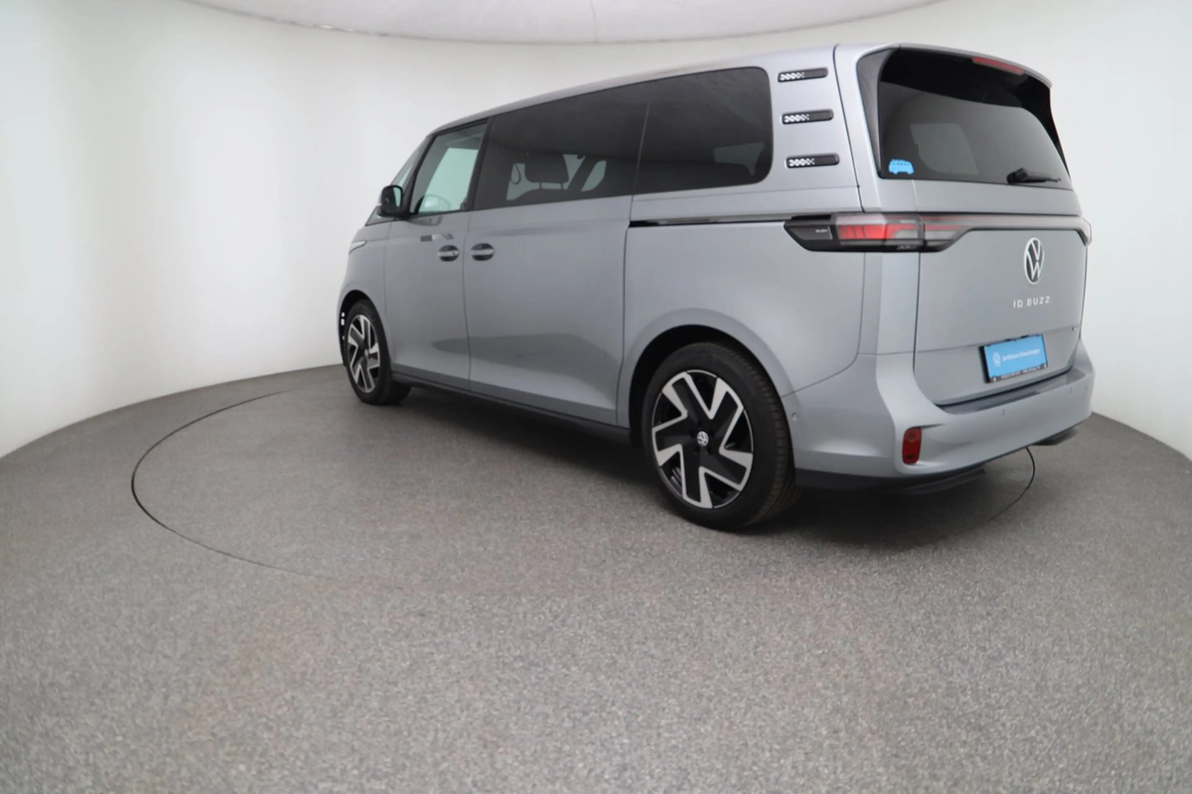 Volkswagen ID. Buzz VW ID. Buzz Pro LR 4MOTION 250 kW — photo 7