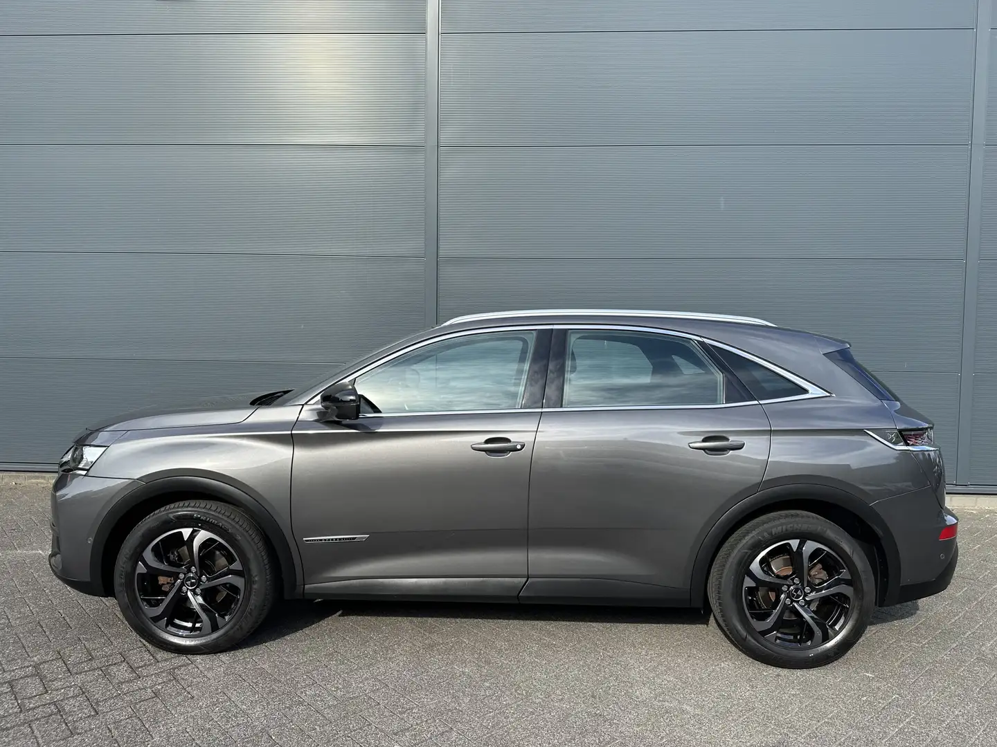 DS Automobiles DS 7 Crossback 180pk So Chic (Trekhaak - NightVision - Leder incl Grijs - 2
