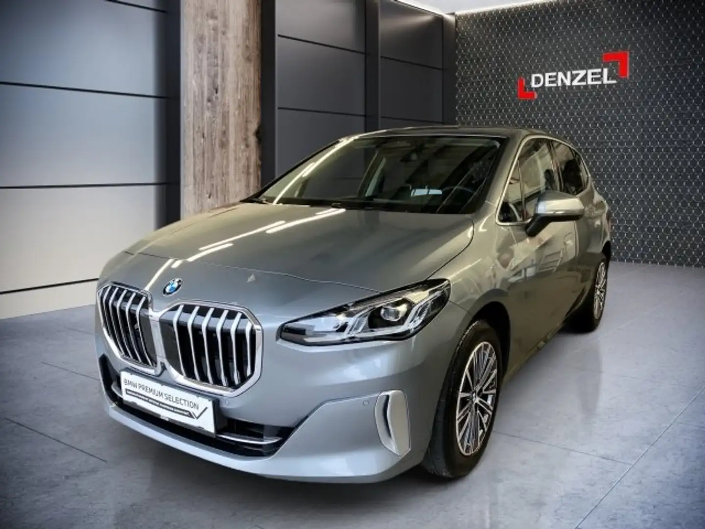 BMW 218 d Active Tourer B47 U06 Grau - 2
