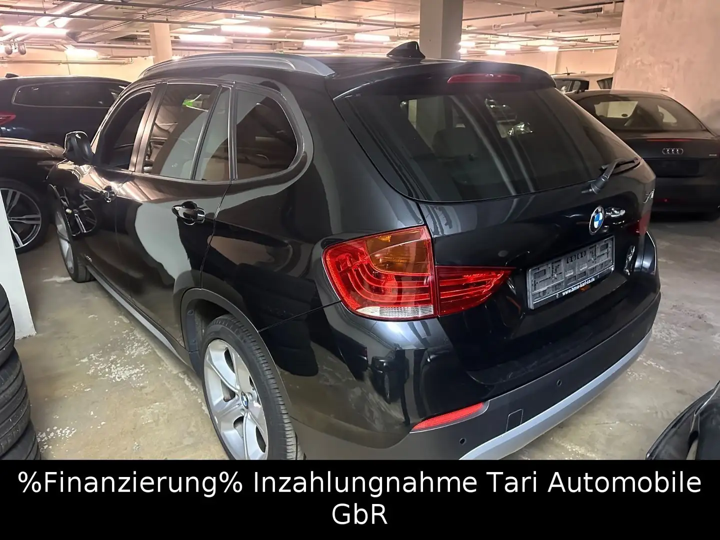 BMW X1 xDrive20d Autom. Leder,Navi,Bi-Xenon,PDC,18" Schwarz - 2