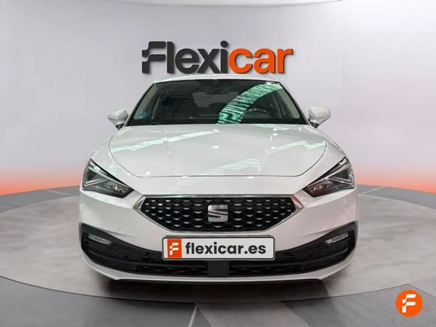 SEAT Leon 1.0 eTSI 81kW DSG-7 S&S Xcellence Blanco - 2