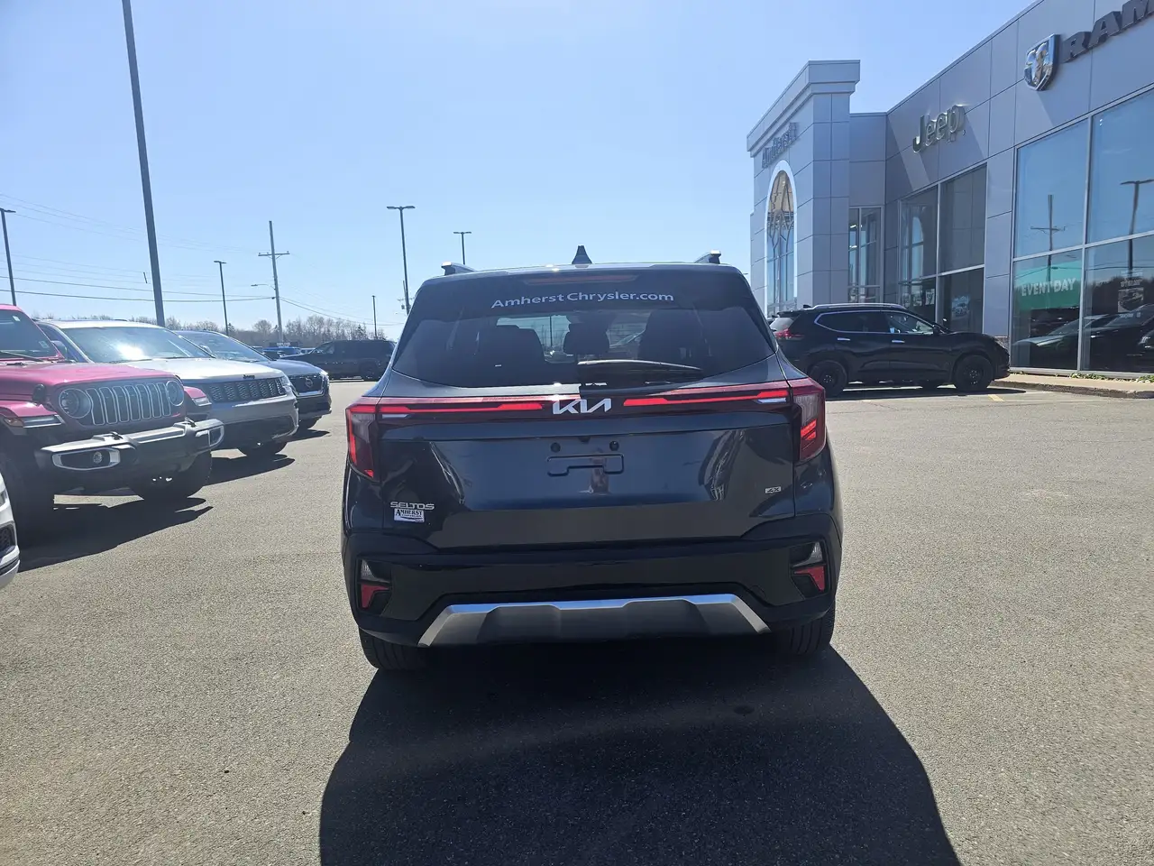 Kia Seltos снимка Kia Seltos
