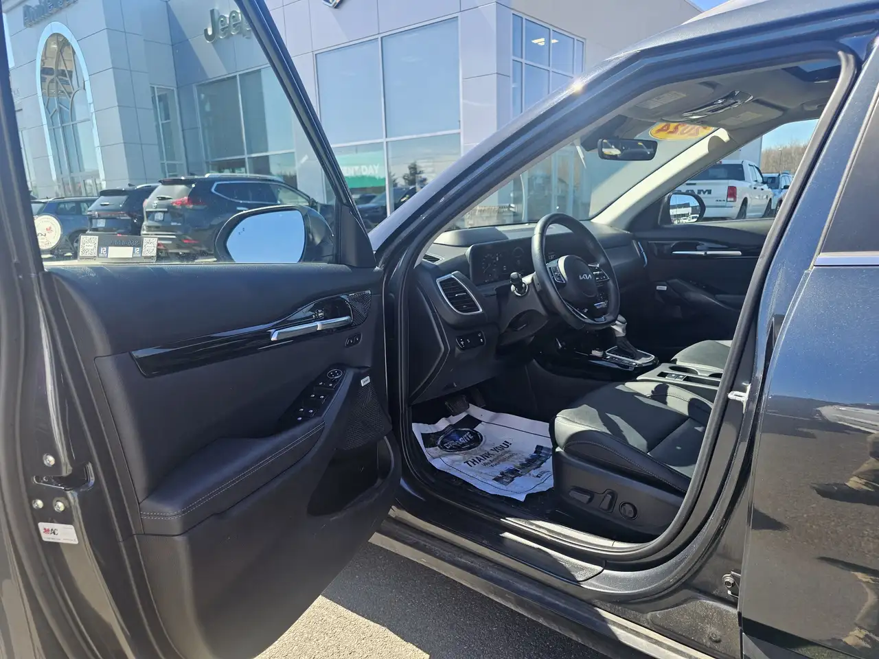 Kia Seltos снимка Kia Seltos