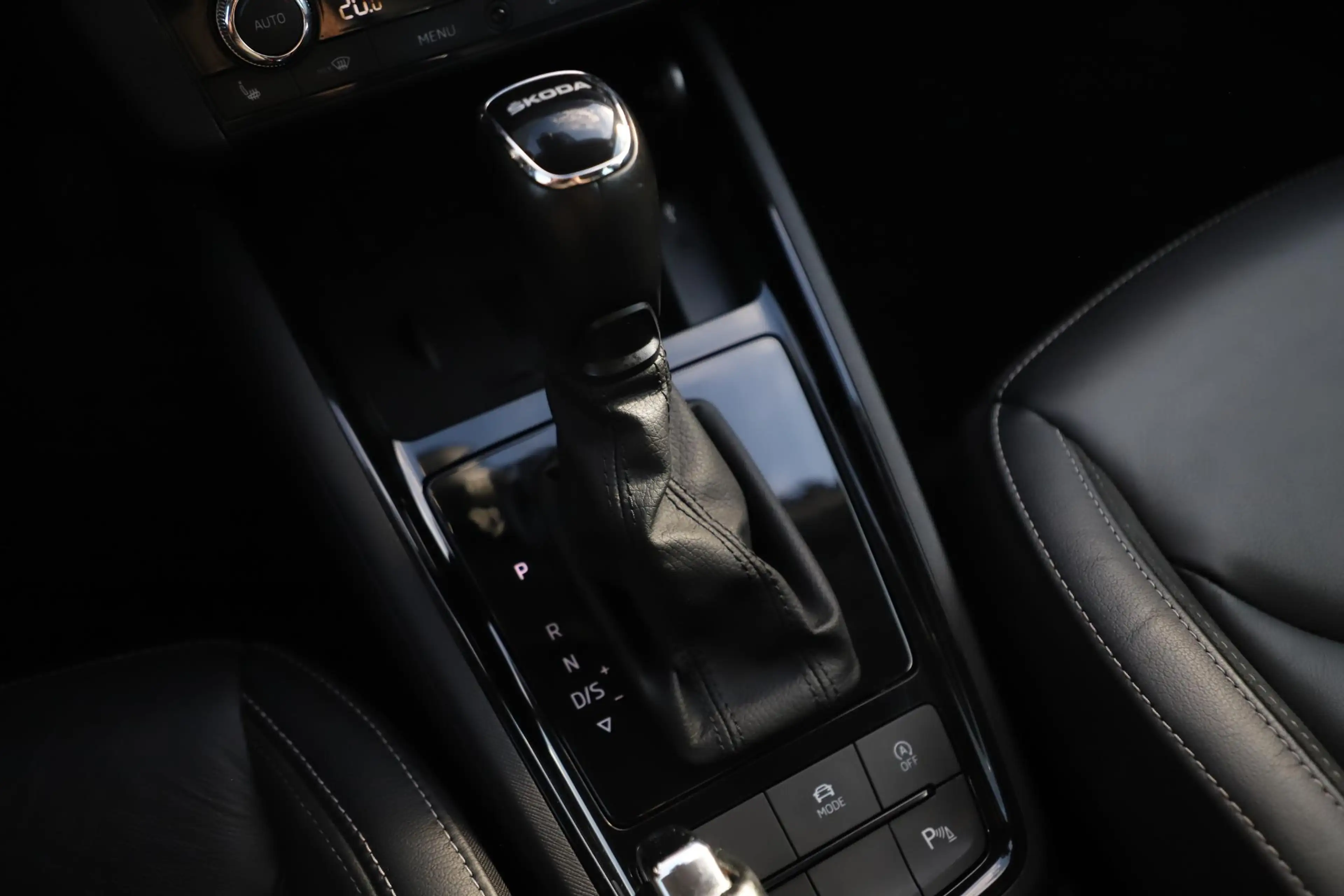 Skoda Scala 1.0 TSI Business Edition Automaat 18 inch LMV Virt — photo 18