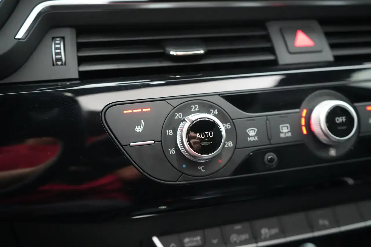 Audi A4 Avant 35 TDi S-Tronic Business Ed. S-Line Nappa LE, миниатюра 28