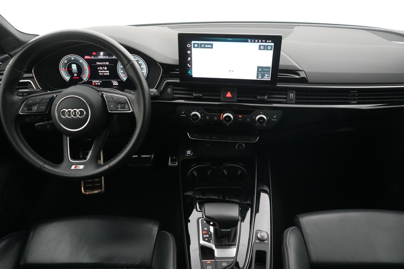 Audi A4 Avant 35 TDi S-Tronic Business Ed. S-Line Nappa LE — photo 13