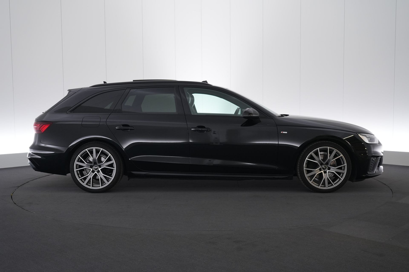 Audi A4 Avant 35 TDi S-Tronic Business Ed. S-Line Nappa LE — photo 5