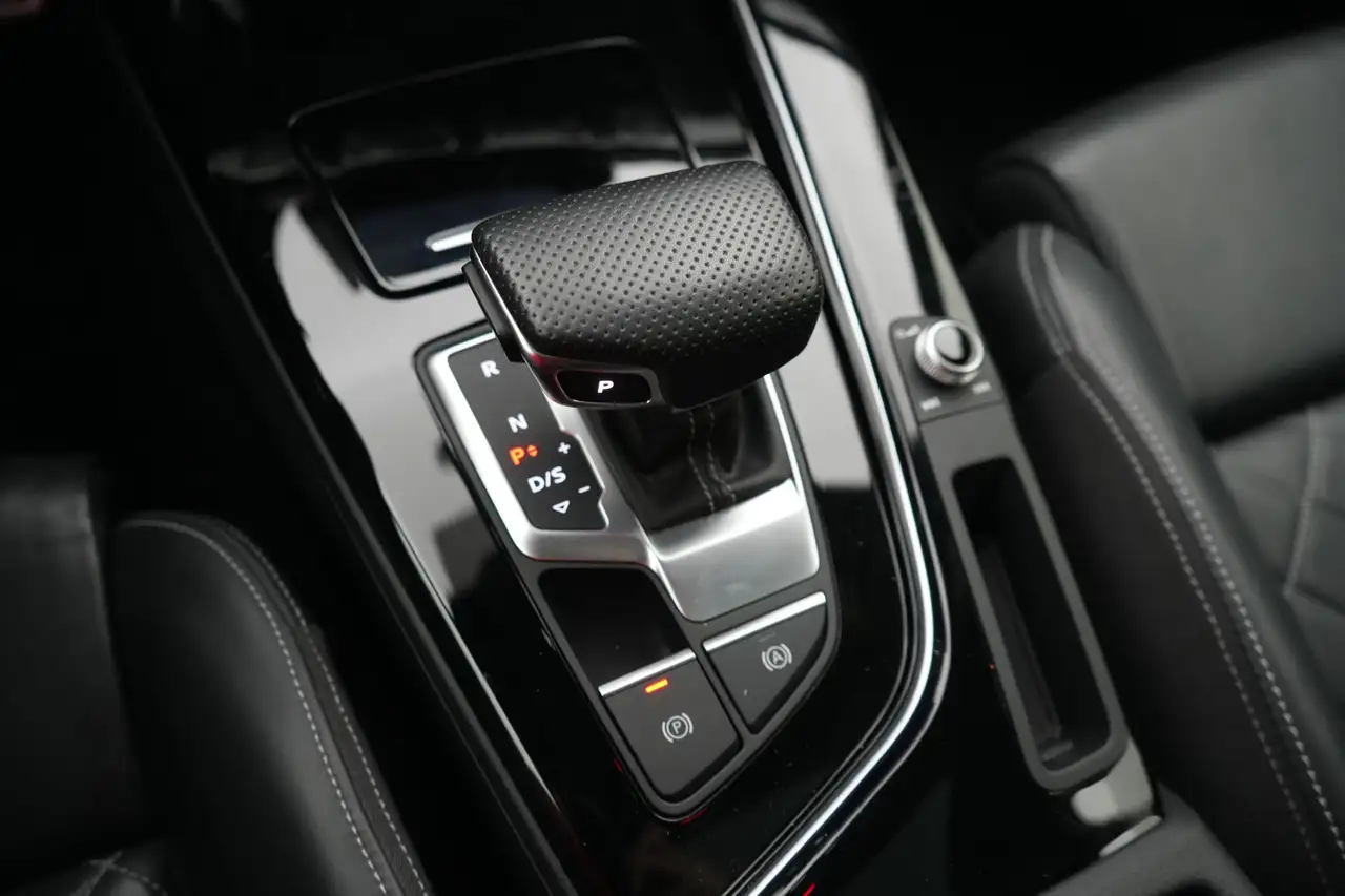 Audi A4 Avant 35 TDi S-Tronic Business Ed. S-Line Nappa LE, миниатюра 16