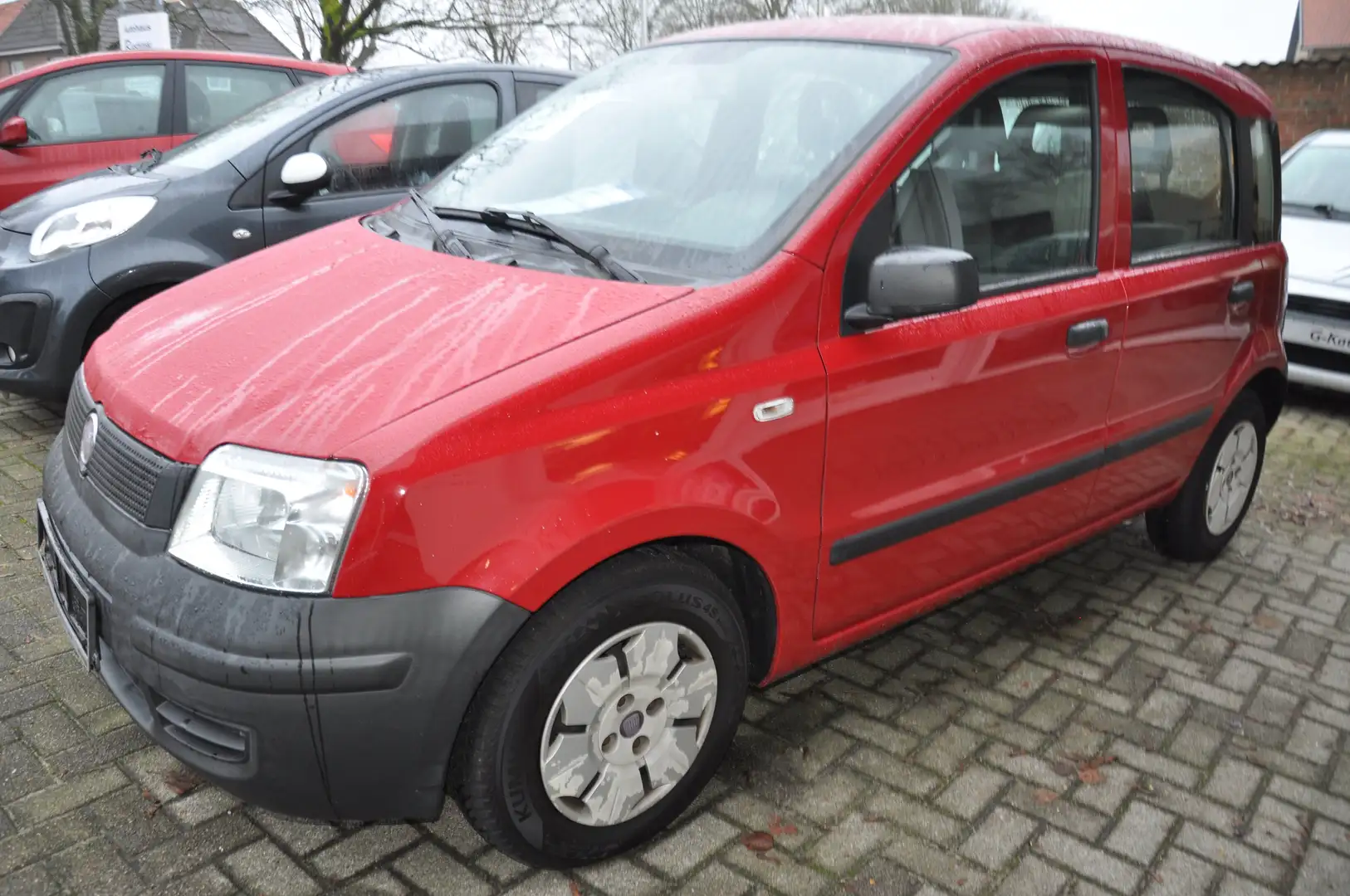 Fiat Panda 1.1 CD Ganzjahres Reifen Tüv 11-26 Rot - 2