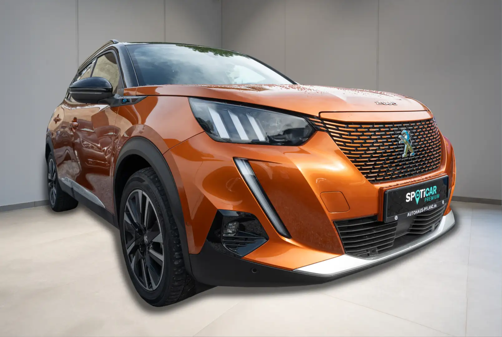 Peugeot 2008 GT Pack 136 5T Orange - 2