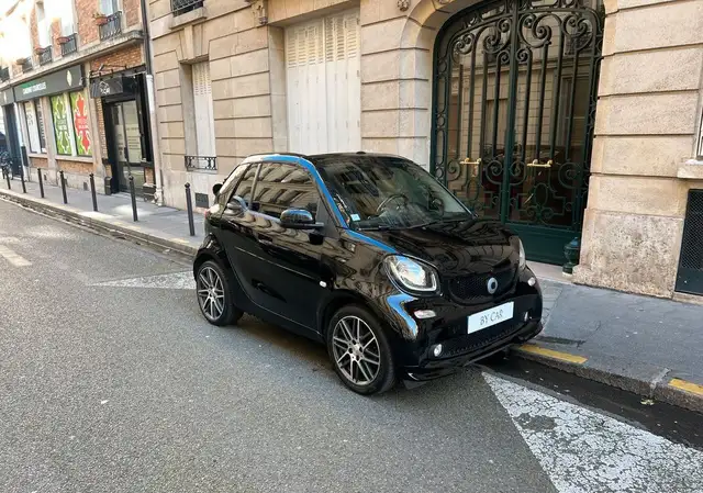 smart forTwo Brabus Xclusive 109CH RADAR+CAMERA- SON JBL
