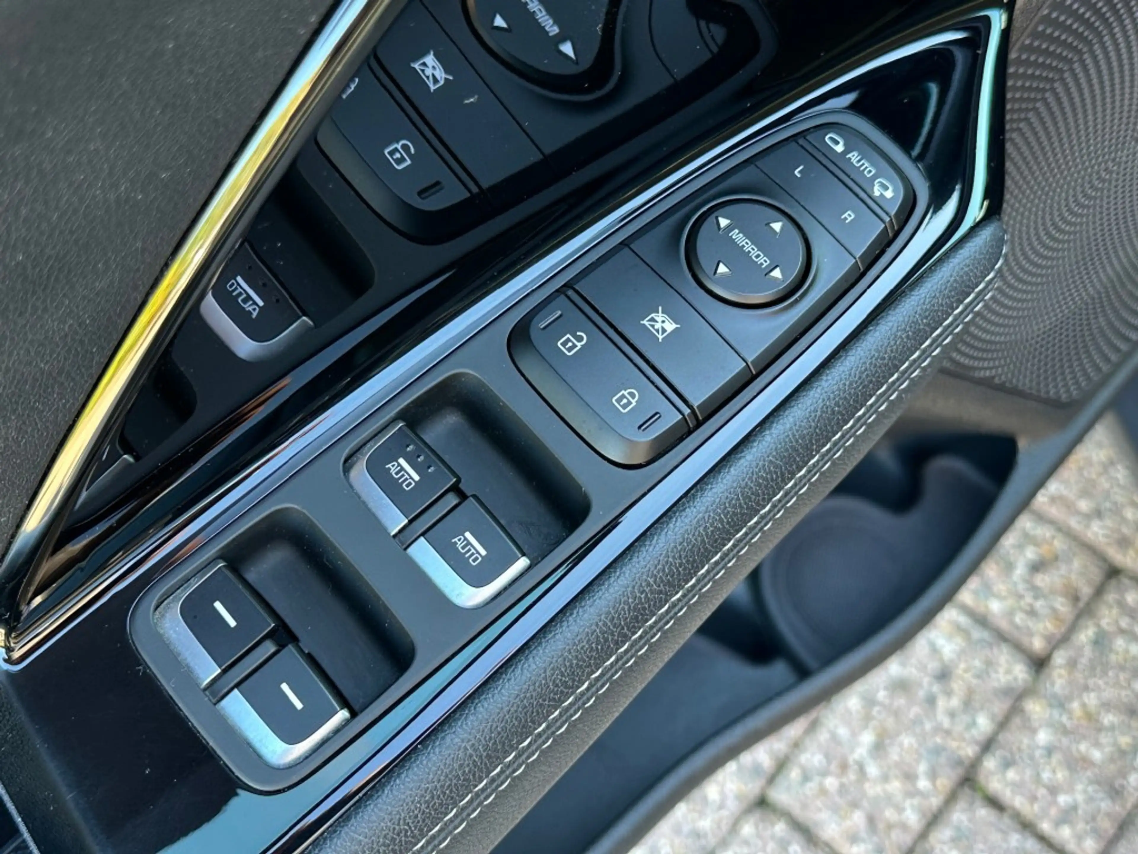 Kia Niro 1.6 GDi Hybrid DynamicLine Automaat Navi Camera Cr — photo 23