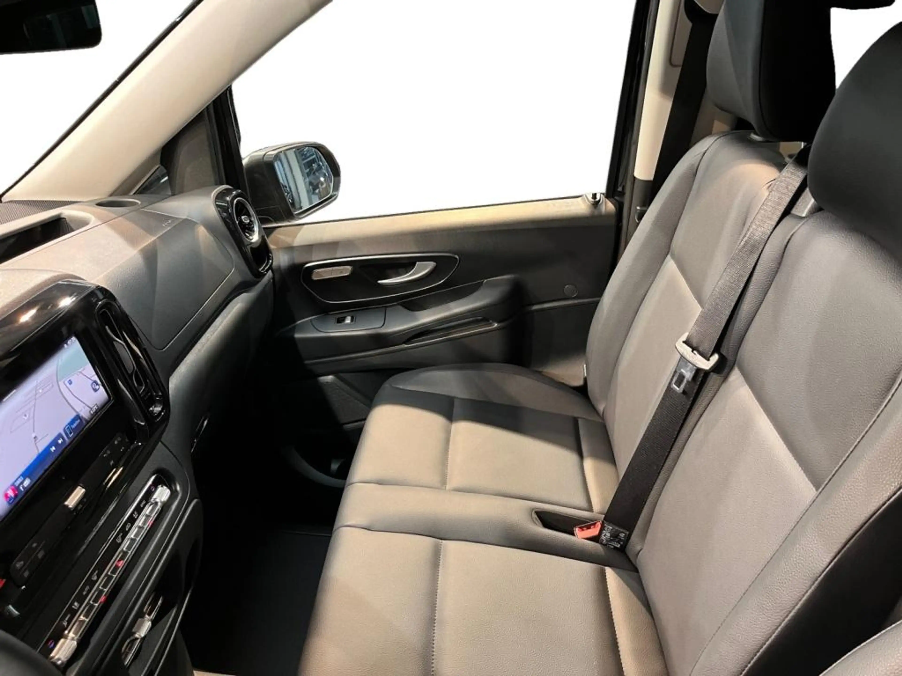 Mercedes-Benz Vito 124 Tourer 9 Sitze,AHK,MBeam — photo 7