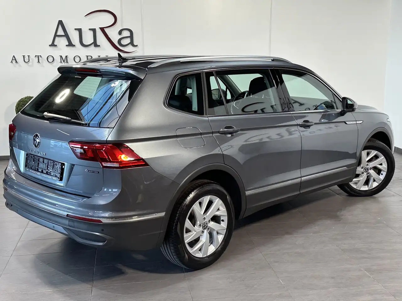 Volkswagen Tiguan Allspace 2.0 TDI 4M DSG Life NAV+LED+AHK 5