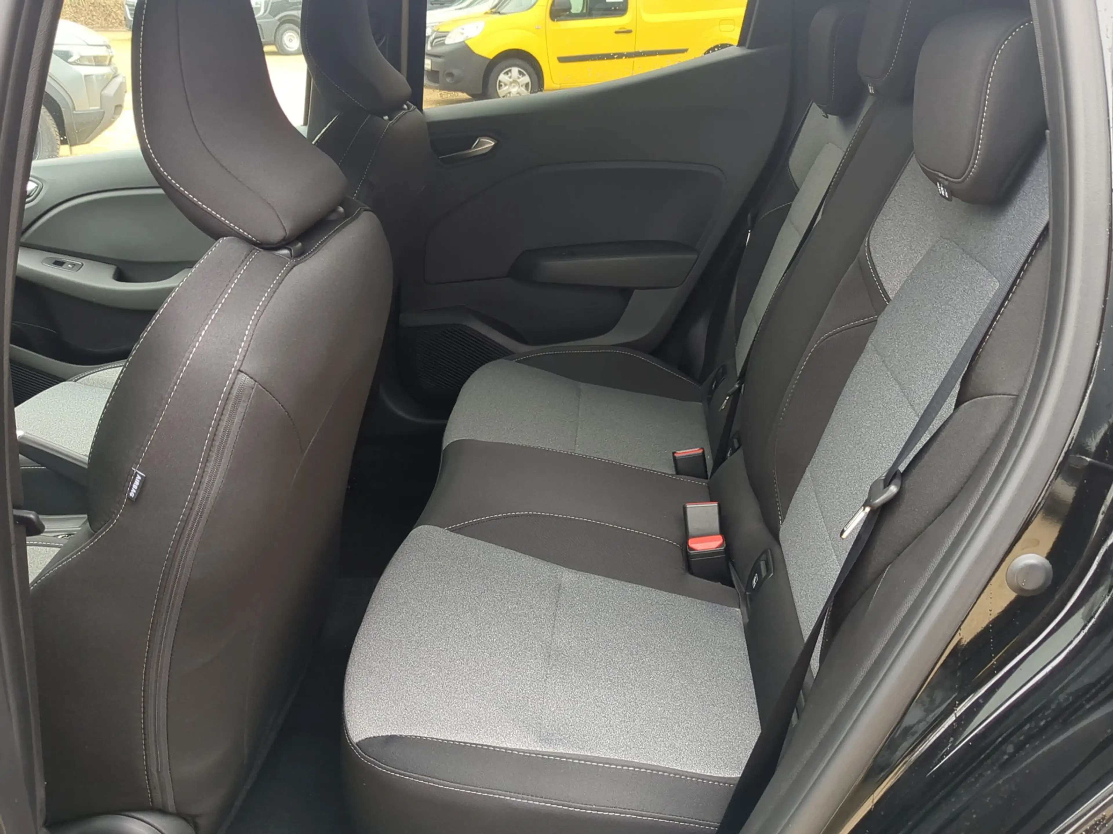 Mitsubishi Colt Plus  MY25 SHZ+LKHZ+Klimaauto. — photo 10