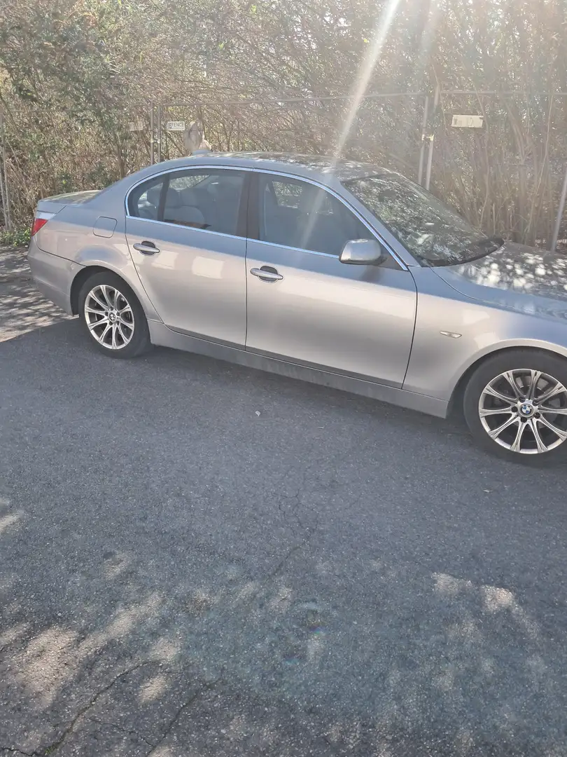 BMW 520 - 2