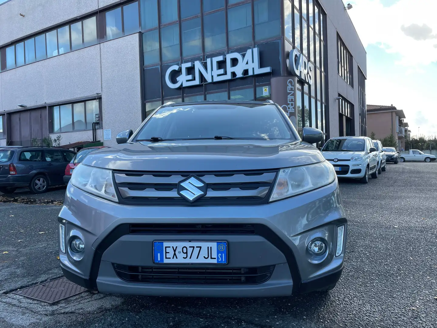 Suzuki Vitara 1.6 ddis V-Cool s 4x2 Gris - 2