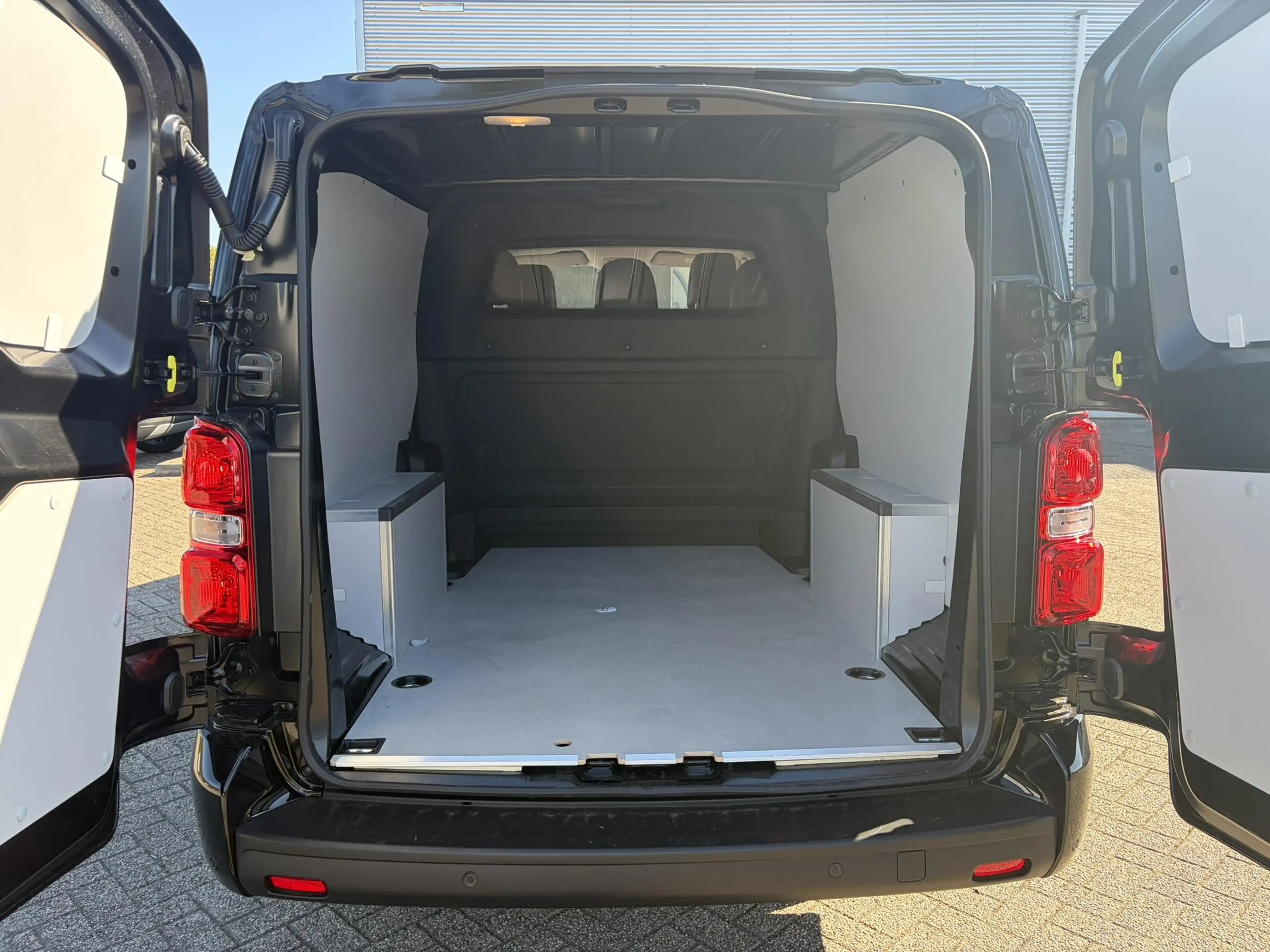 Peugeot e-Expert EV L3 DC 75 kWh I Full Eco LED koplampen I Exterie — photo 15