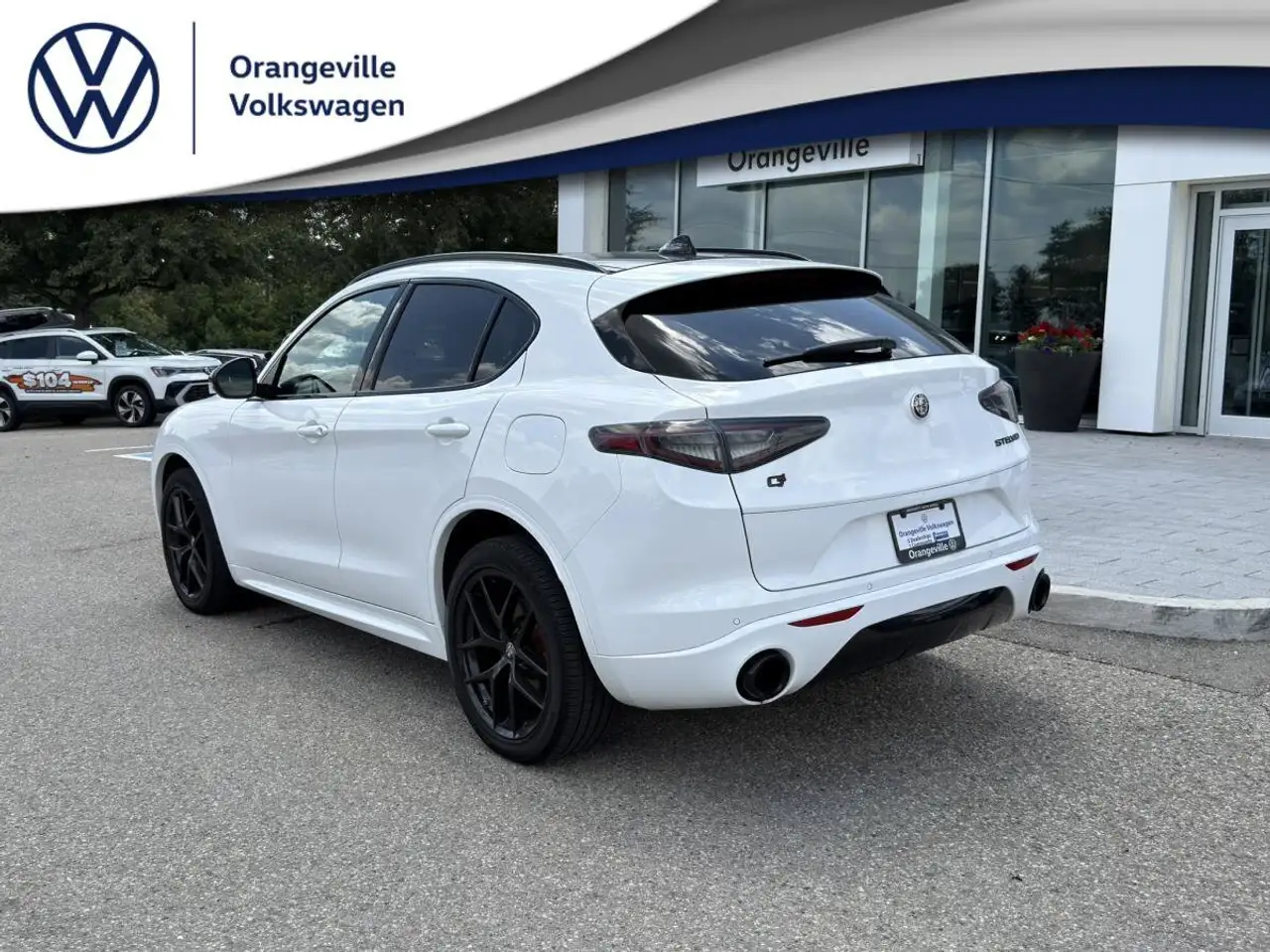 Alfa Romeo Stelvio снимка Alfa Romeo Stelvio