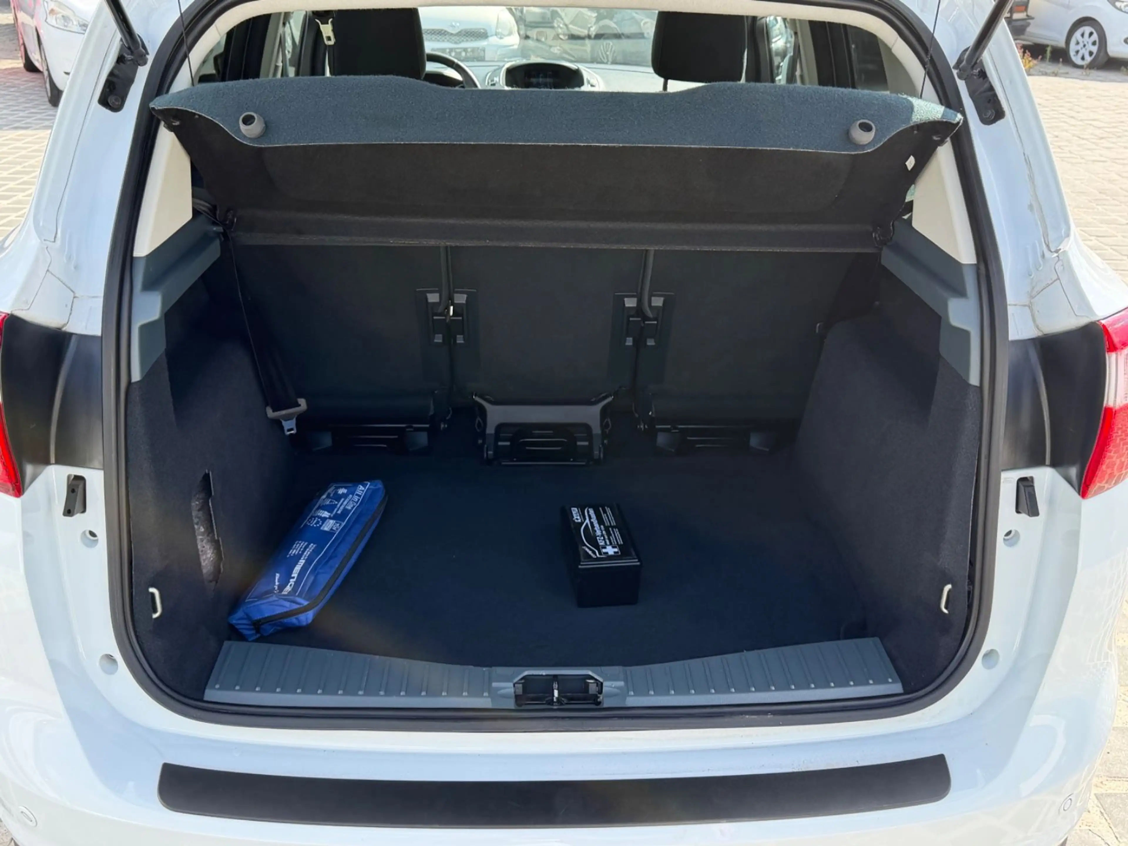 Ford C-Max C-MAX Sync Edition*NAVI**SHZ*TEMPOMAT — photo 20