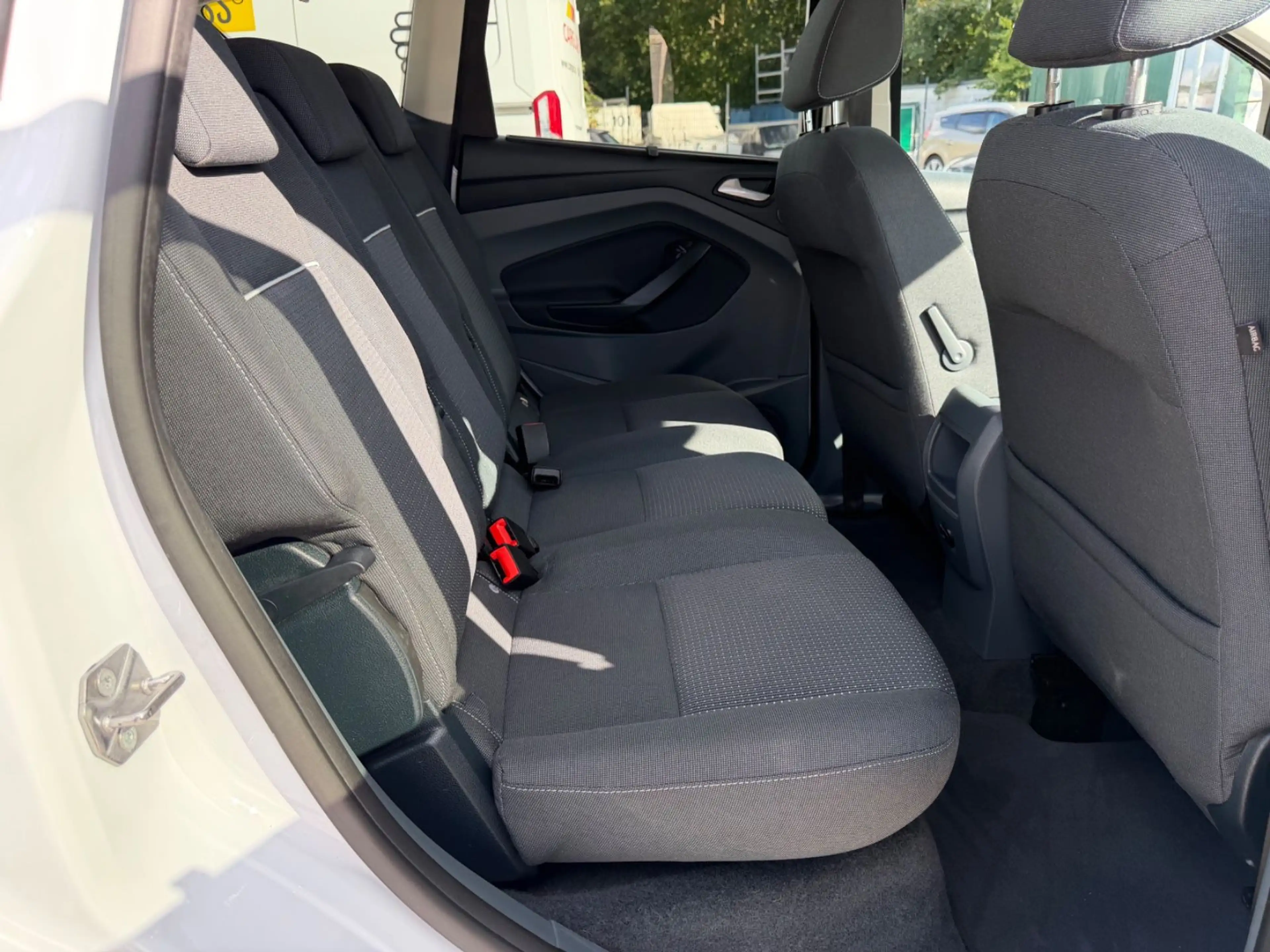 Ford C-Max C-MAX Sync Edition*NAVI**SHZ*TEMPOMAT — photo 18