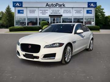 35t Prestige AWD Leather | Cooled & Heated Seats | Power Sunroof | RearView Camera | Power Tailgate