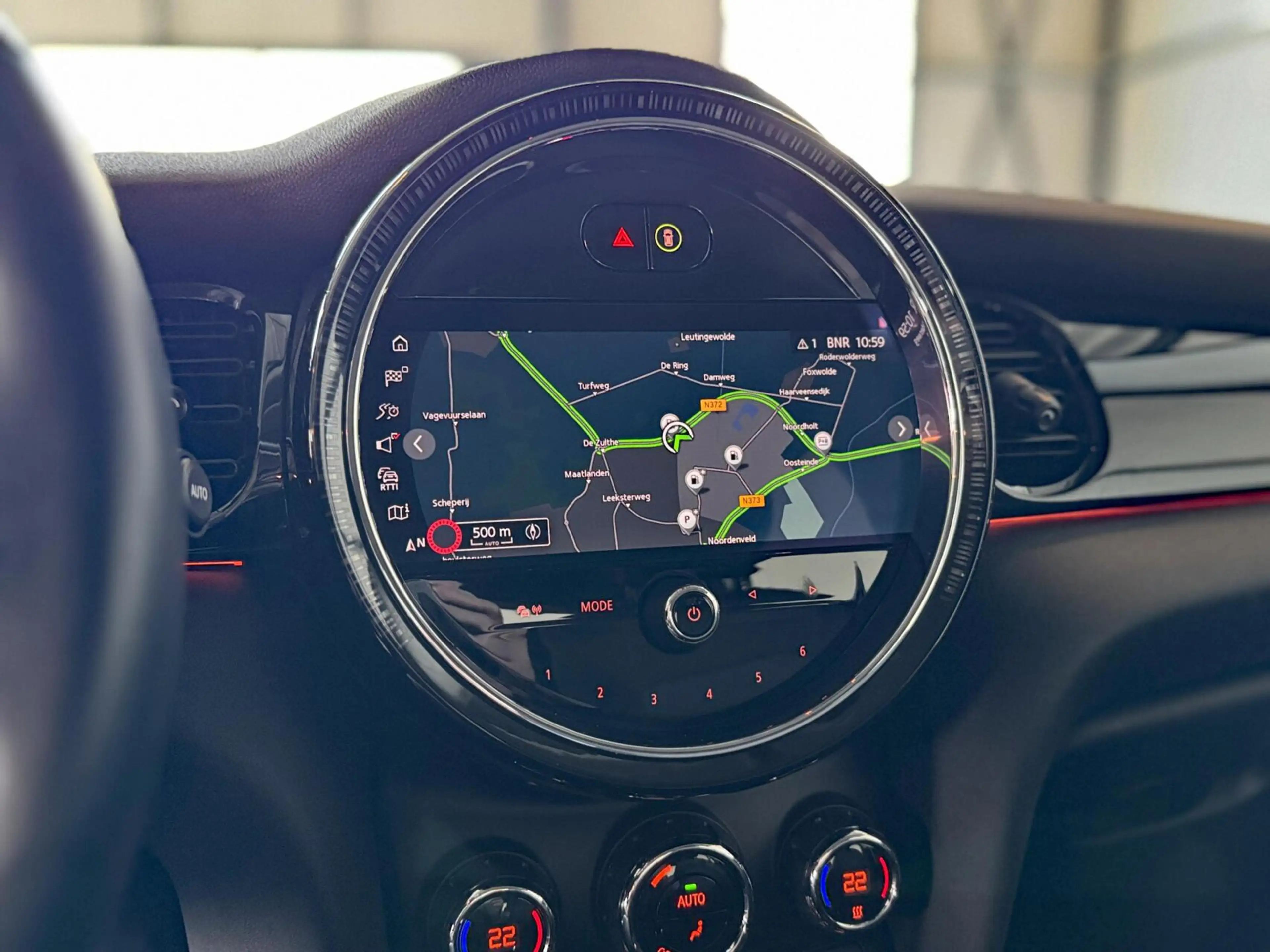 MINI Cooper 5-Deurs 1.5 Camden Edition — photo 4
