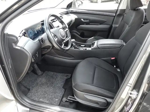 Hyundai Tucson view 13