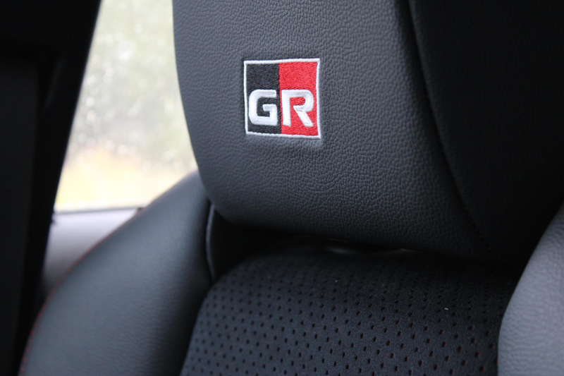 Toyota Yaris Cross 1.5 Hybrid GR Sport / JBL / ELEKTR A.KLEP / TWO TO — photo 19