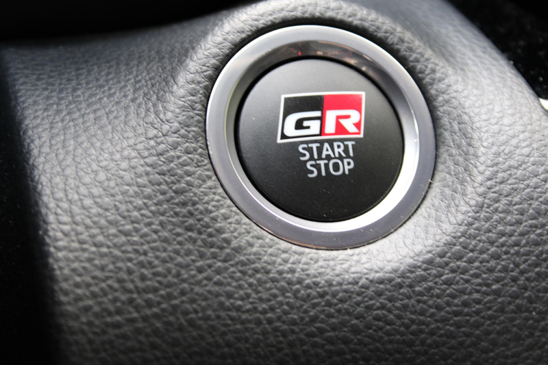 Toyota Yaris Cross 1.5 Hybrid GR Sport / JBL / ELEKTR A.KLEP / TWO TO — photo 12