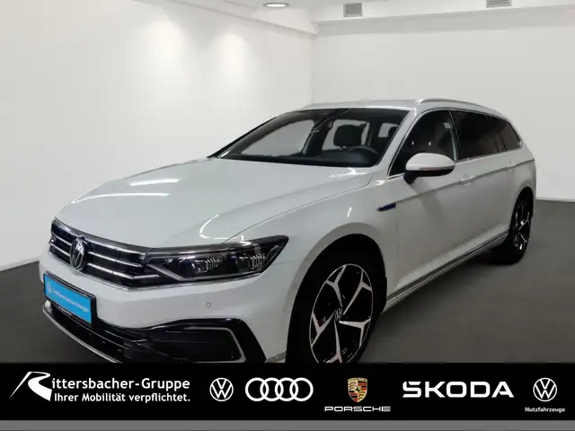 Volkswagen Passat Variant 1.4 GTE DSG Navi LED Standheizung
