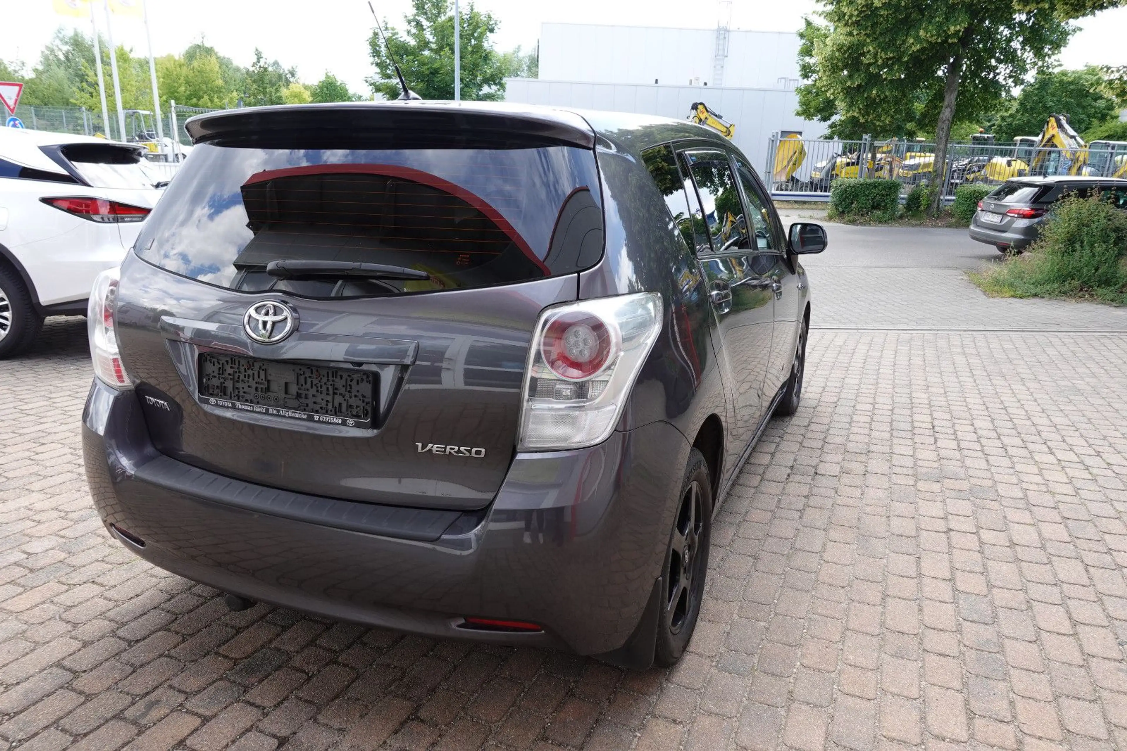 Toyota Verso 1.8l Life 7 Sitze Kamera Navigation — photo 3