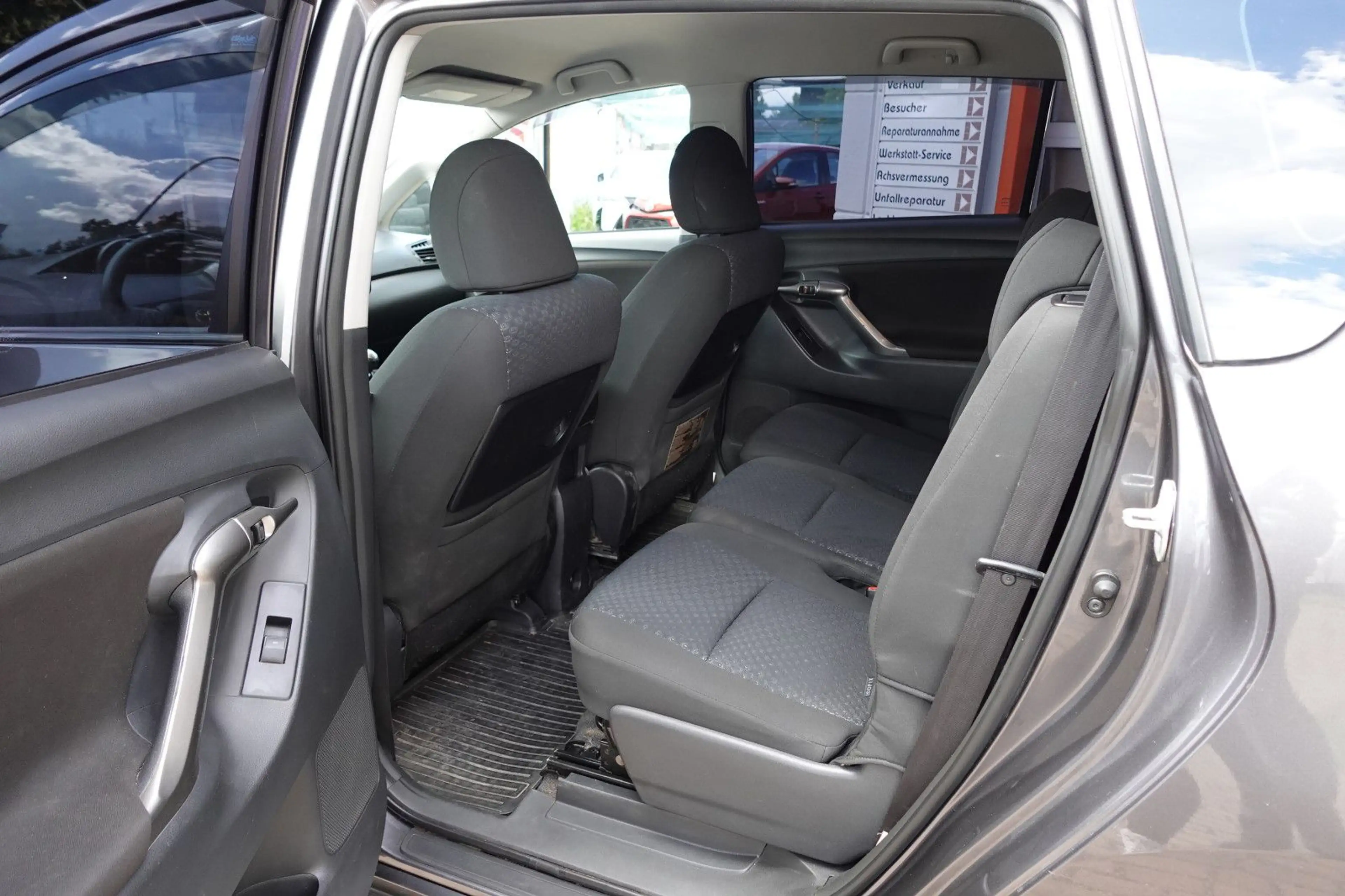 Toyota Verso 1.8l Life 7 Sitze Kamera Navigation — photo 7