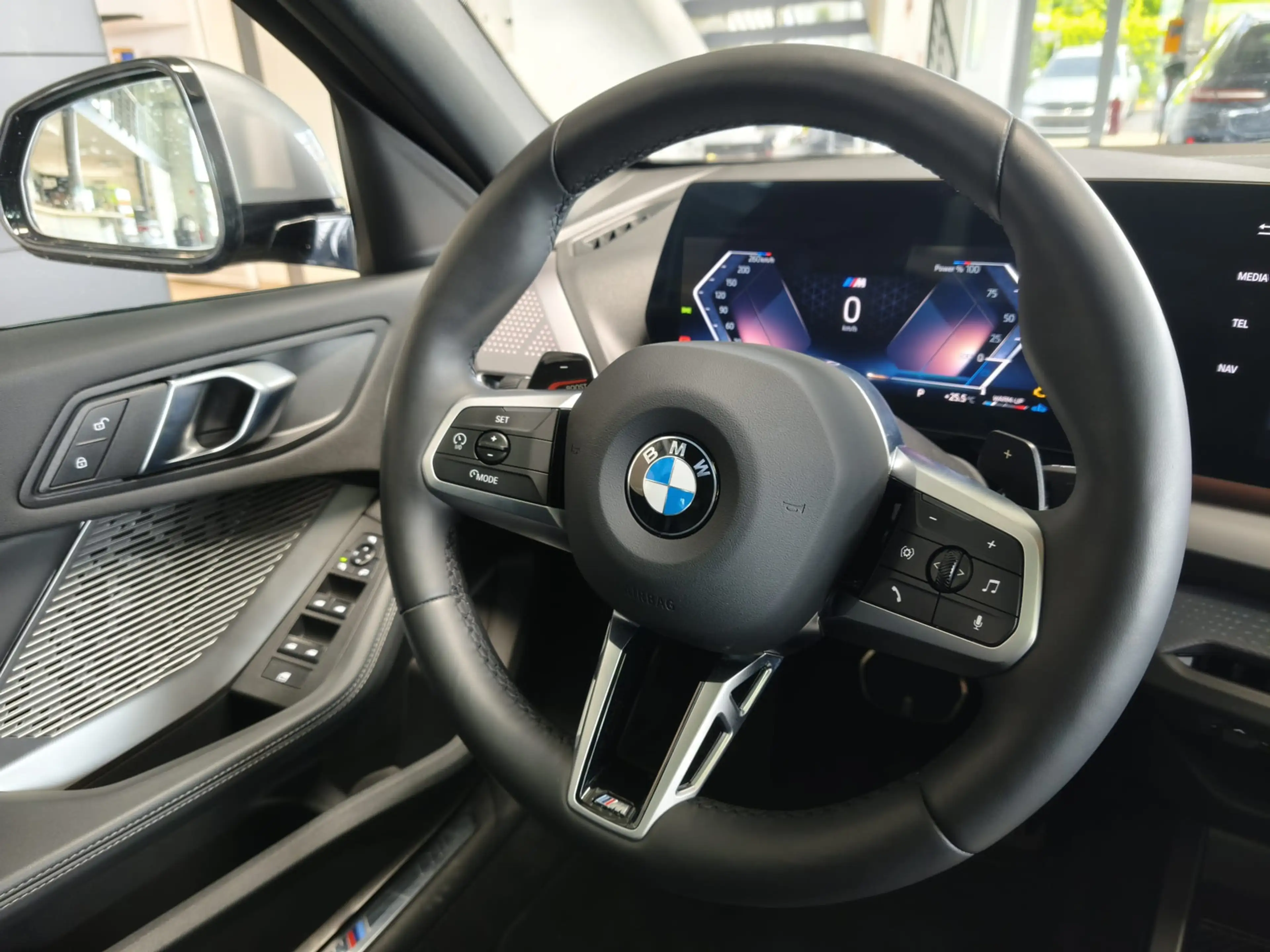 BMW 120 i M Sport PANO/Dr.As+/19"/Komf.Zugang — photo 10