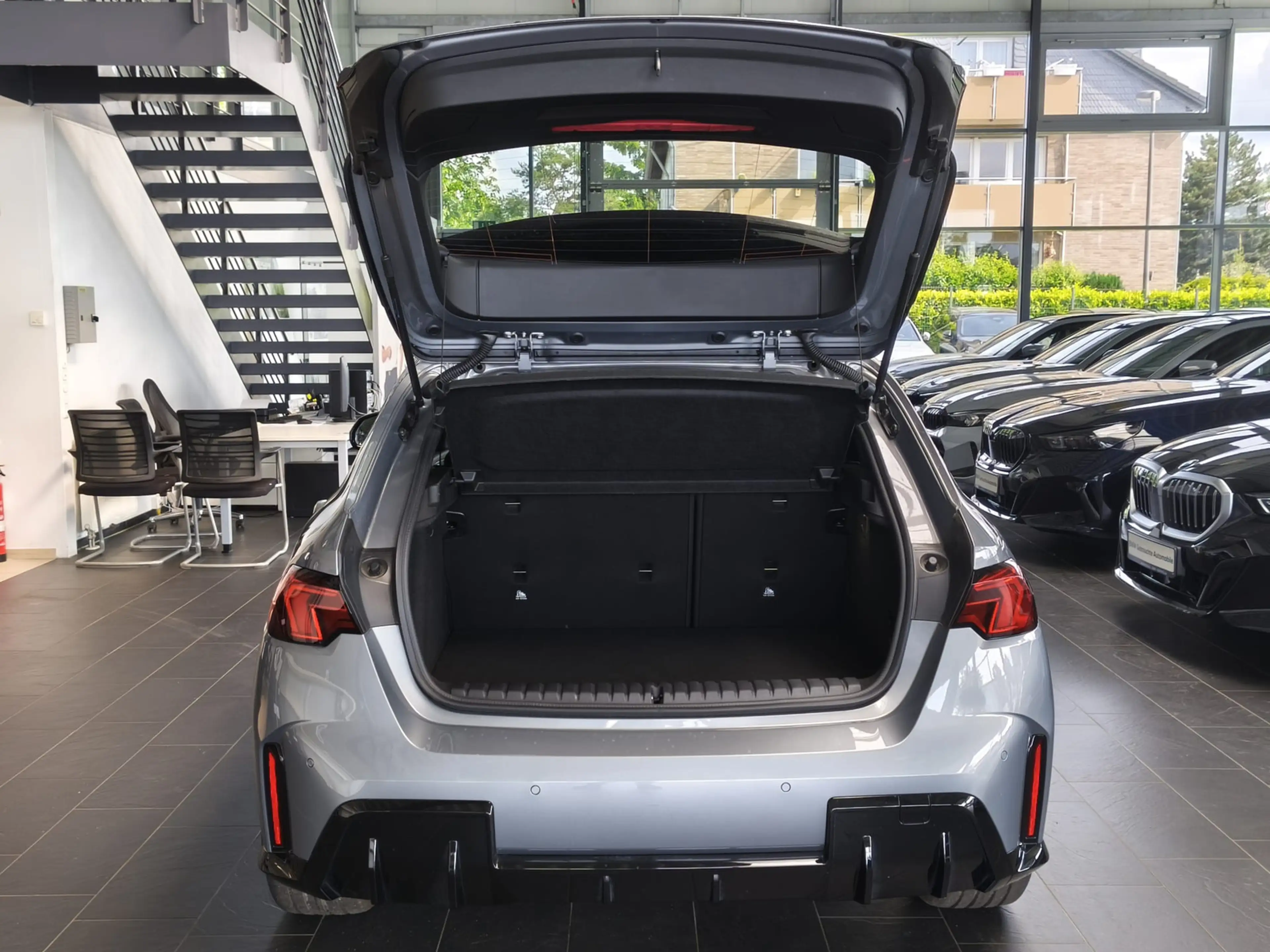 BMW 120 i M Sport PANO/Dr.As+/19"/Komf.Zugang — photo 6
