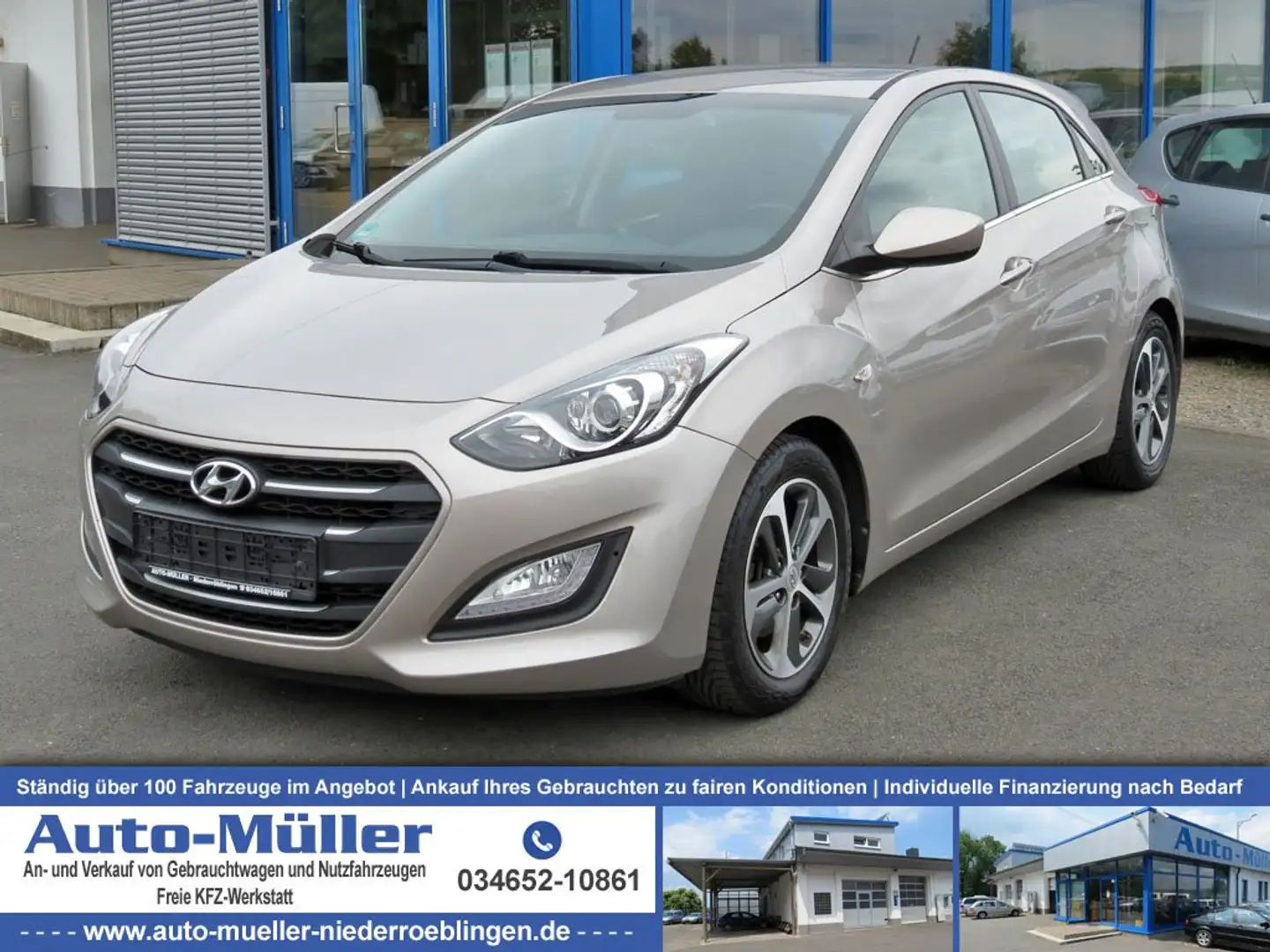 Hyundai i30 blue Trend Klima PDC Sitzh. Lenkradheizung Beige - 1